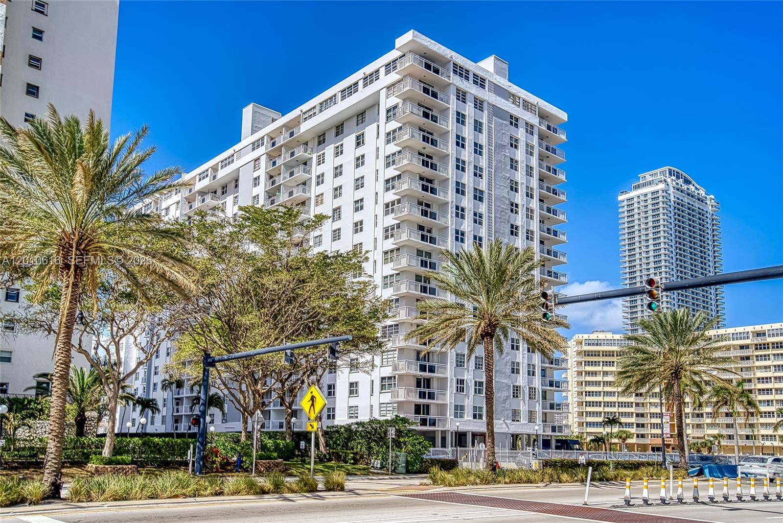 Photo of 1849 Ocean Dr  #1402, Hallandale Beach, Florida, 33009 - 