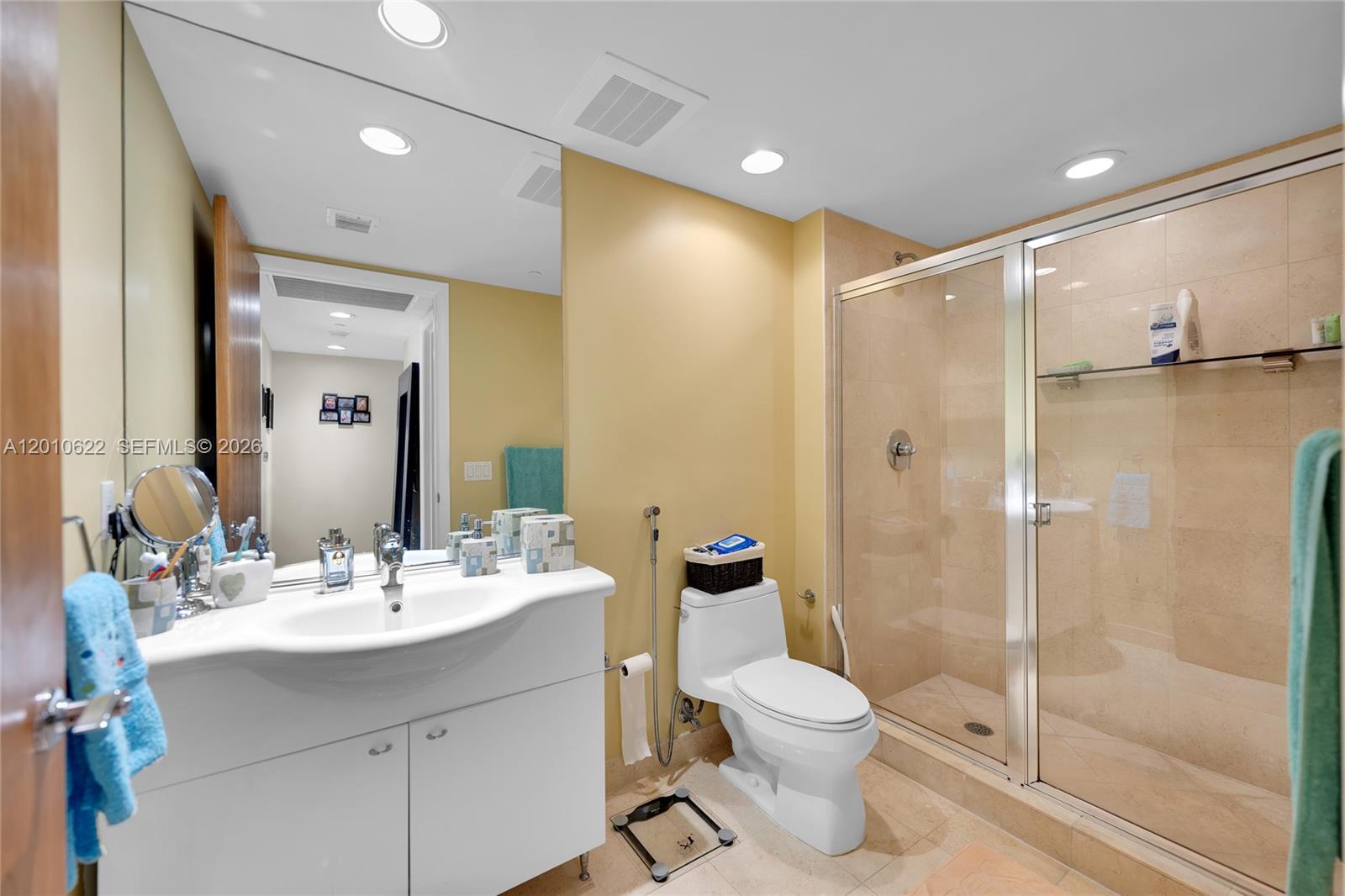 2205 3 / 2 1782 sq. ft. $ 2026-04-30 0 Photo