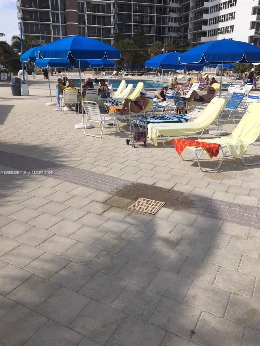 Photo of 2030 Ocean Dr  #1706, Hallandale Beach, Florida, 33009 - 