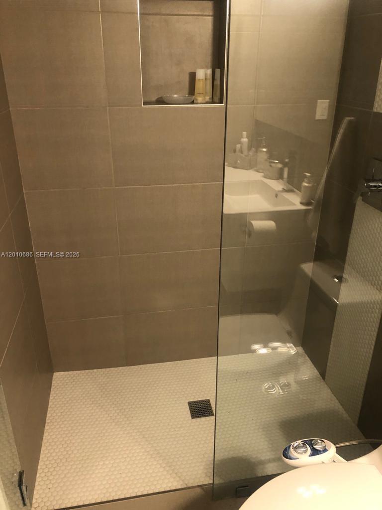 Photo of 2030 Ocean Dr  #1706, Hallandale Beach, Florida, 33009 - 