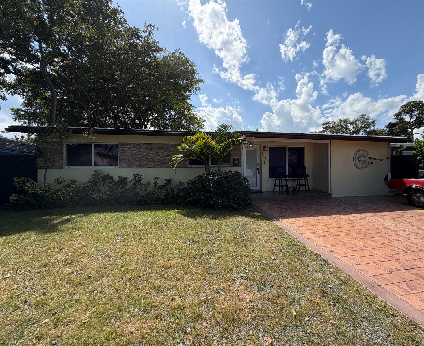 Ver detalles 1117 6 / 4 1532 sq. ft. $ 2026-06-30 0 foto