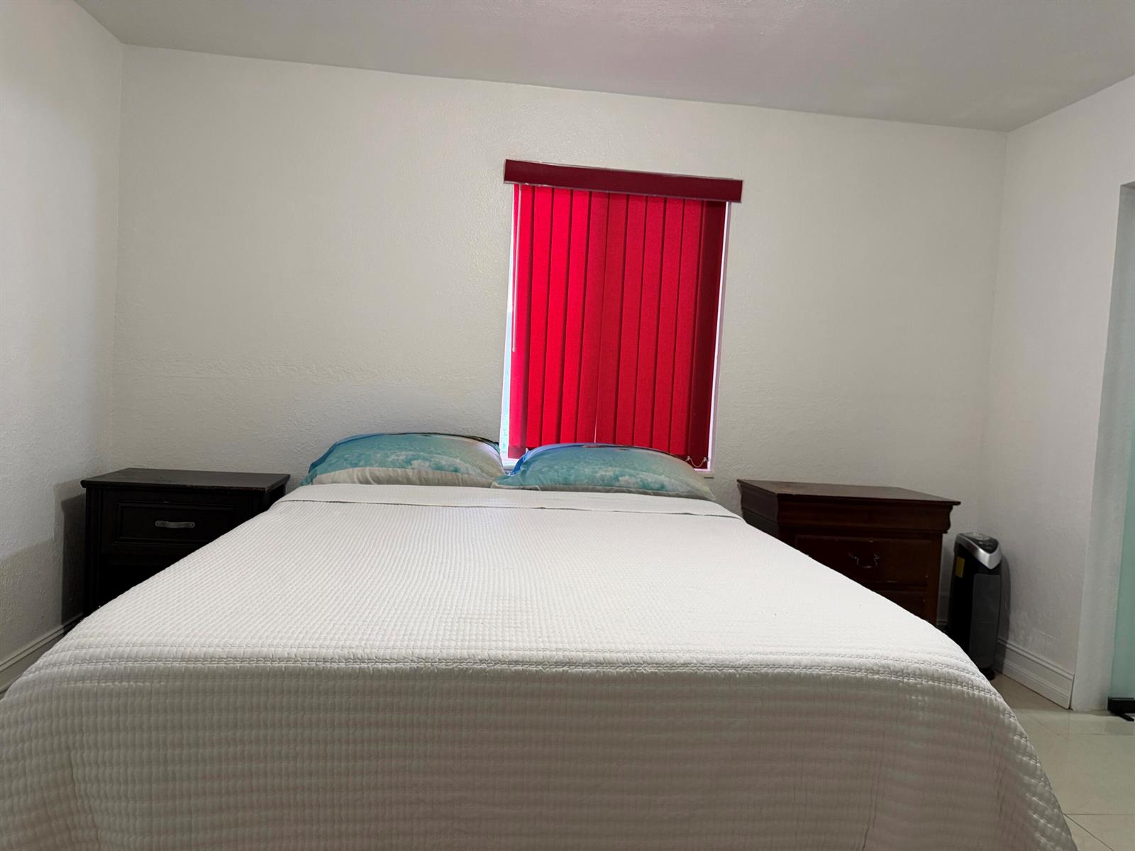 Ver detalles 1117 6 / 4 1532 sq. ft. $ 2026-06-30 0 foto