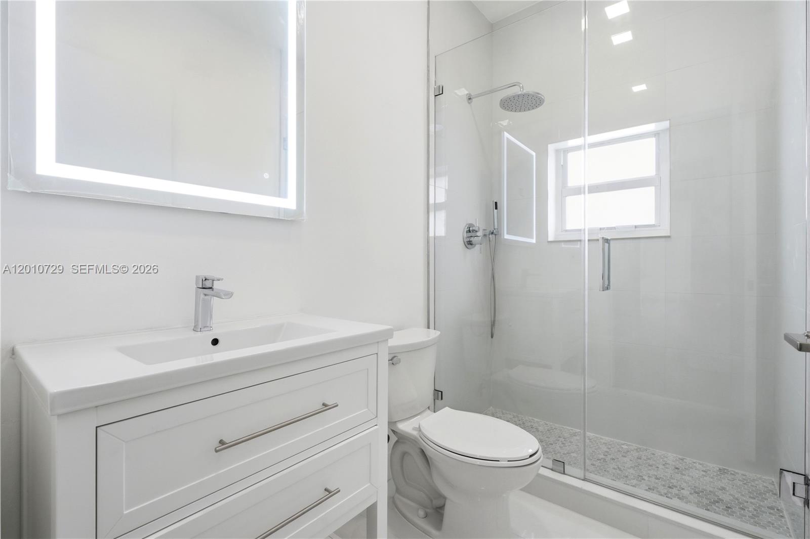   /  3289 sq. ft. $ 2026-04-30 0 Photo