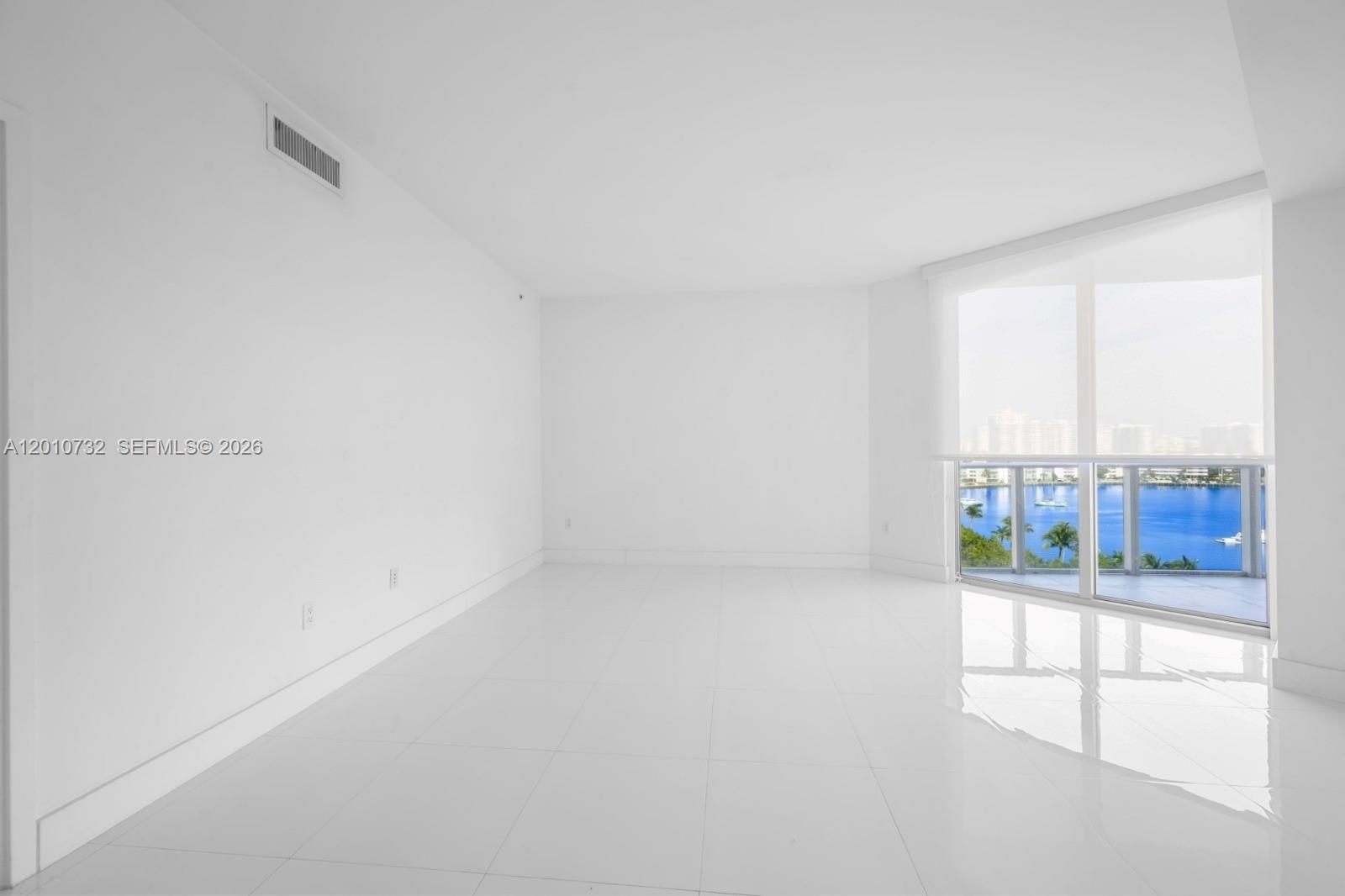 Photo of 17301 Biscayne Blvd  #808, North Miami Beach, Florida, 33160 - 