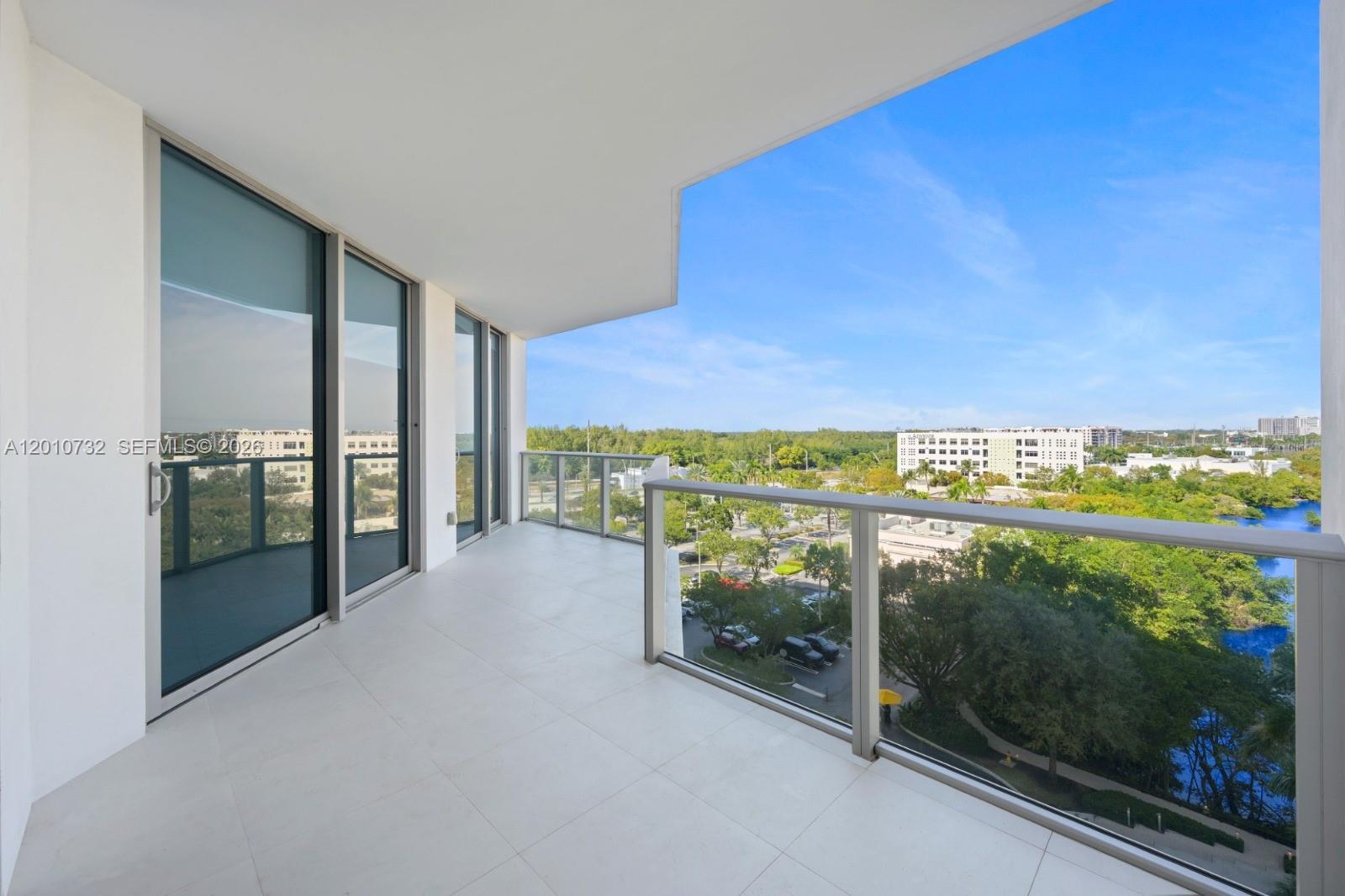 Photo of 17301 Biscayne Blvd  #808, North Miami Beach, Florida, 33160 - 