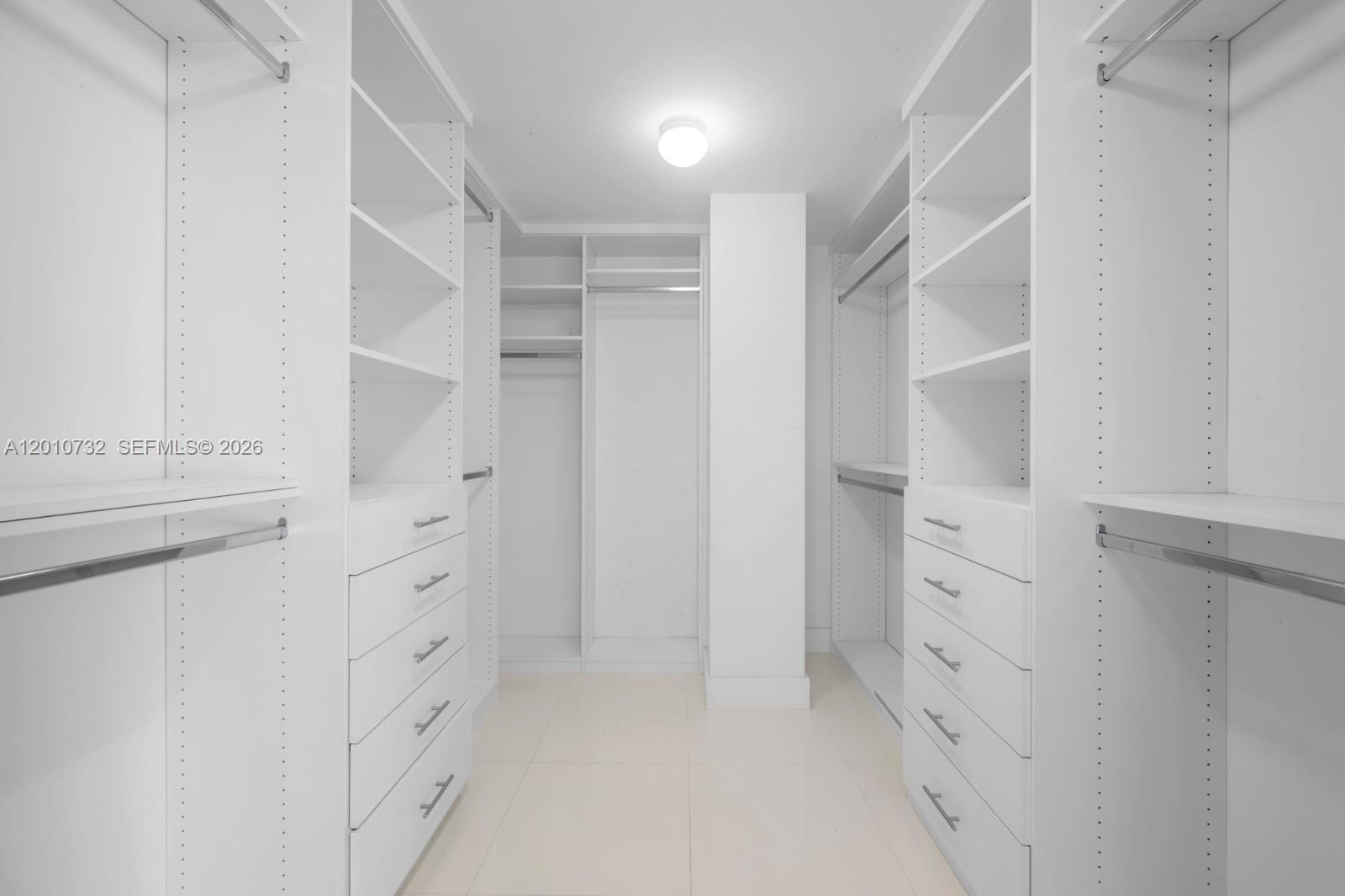 Photo of 17301 Biscayne Blvd  #808, North Miami Beach, Florida, 33160 - 