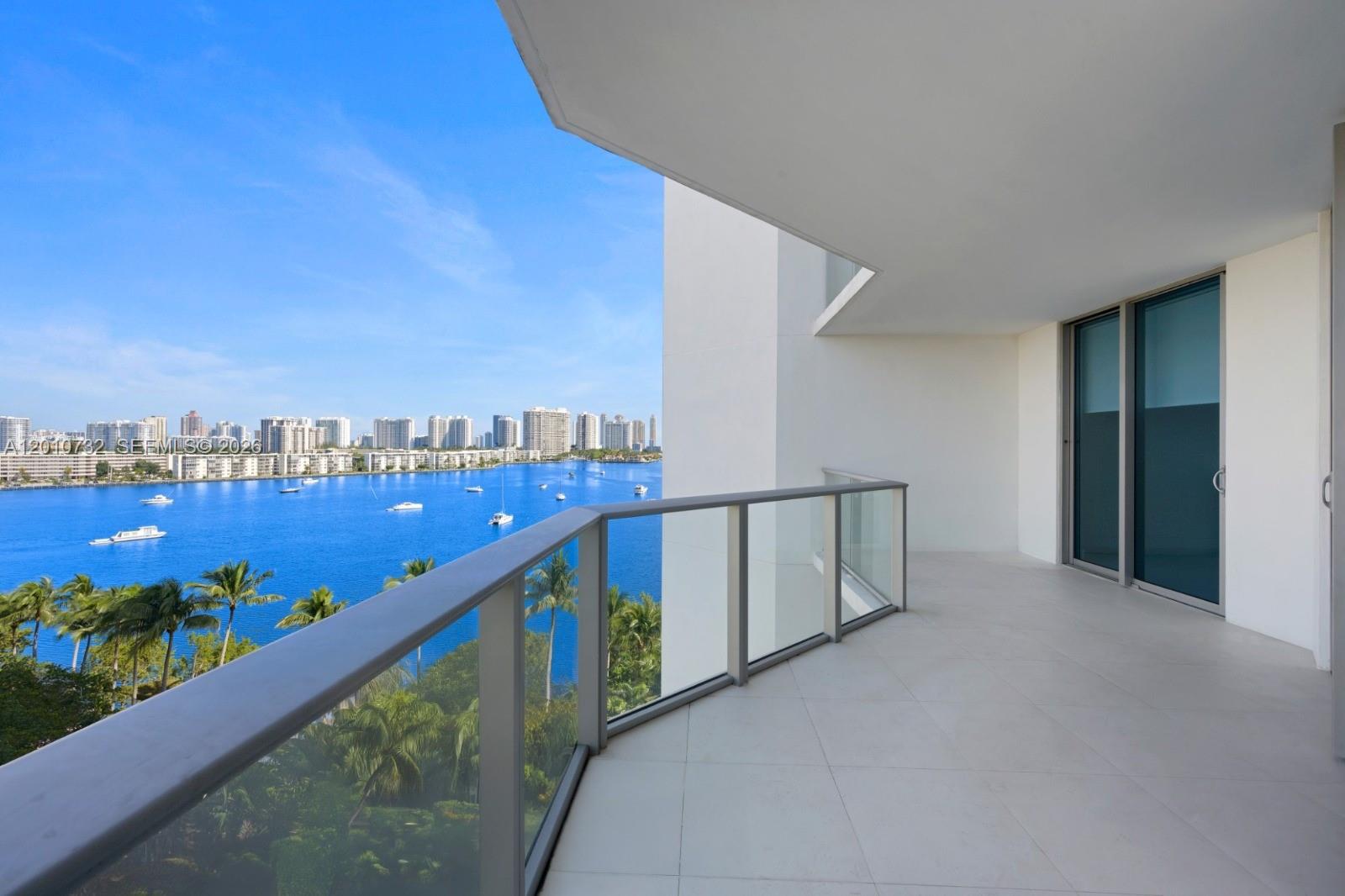 Photo of 17301 Biscayne Blvd  #808, North Miami Beach, Florida, 33160 - 