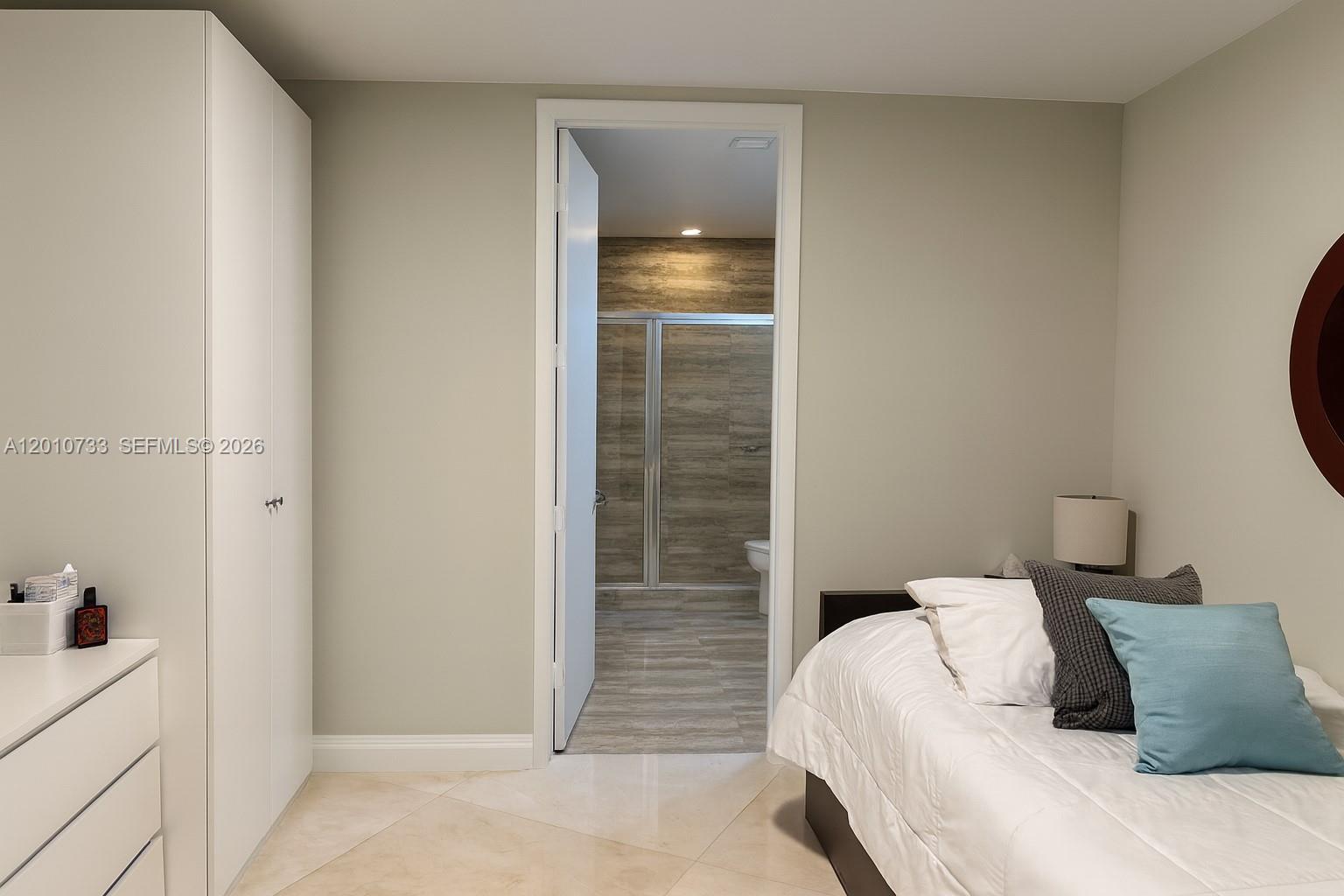 1203 2 / 3 1962 sq. ft. $ 2026-04-30 0 Photo