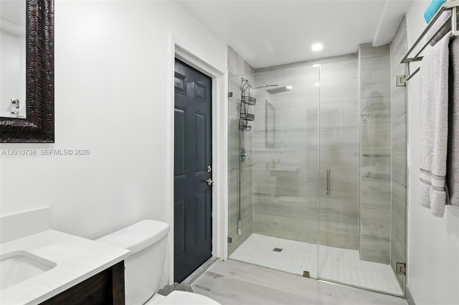   /  2394 sq. ft. $ 2026-04-30 0 foto