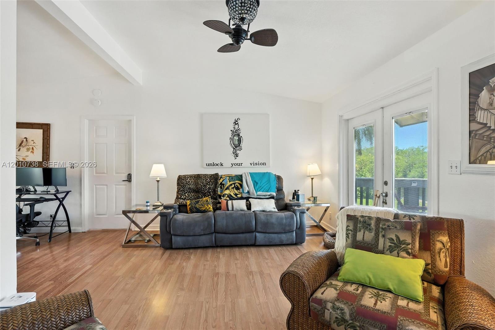   /  2394 sq. ft. $ 2026-04-30 0 foto