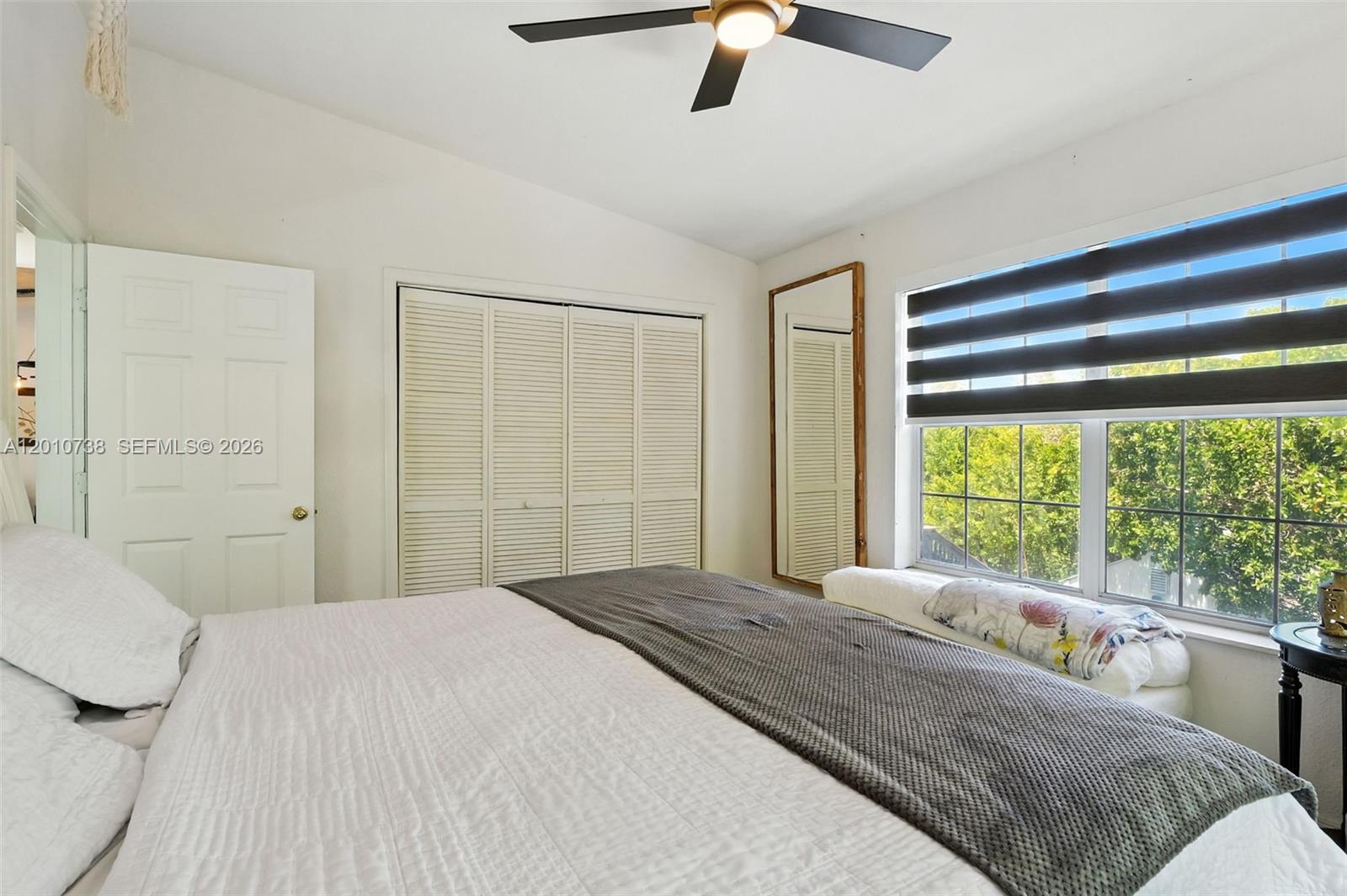   /  2394 sq. ft. $ 2026-04-30 0 foto