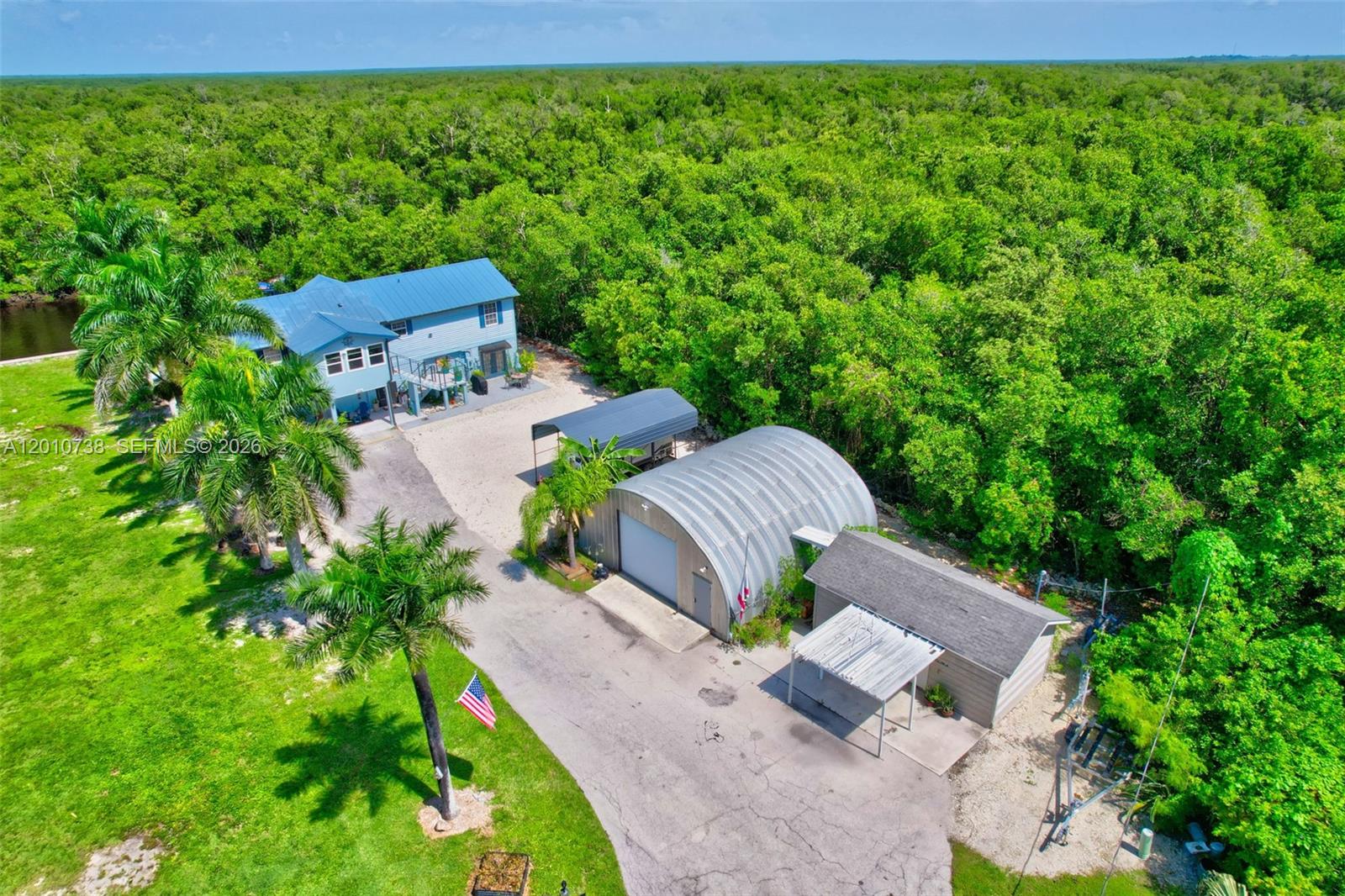   /  2394 sq. ft. $ 2026-04-30 0 foto