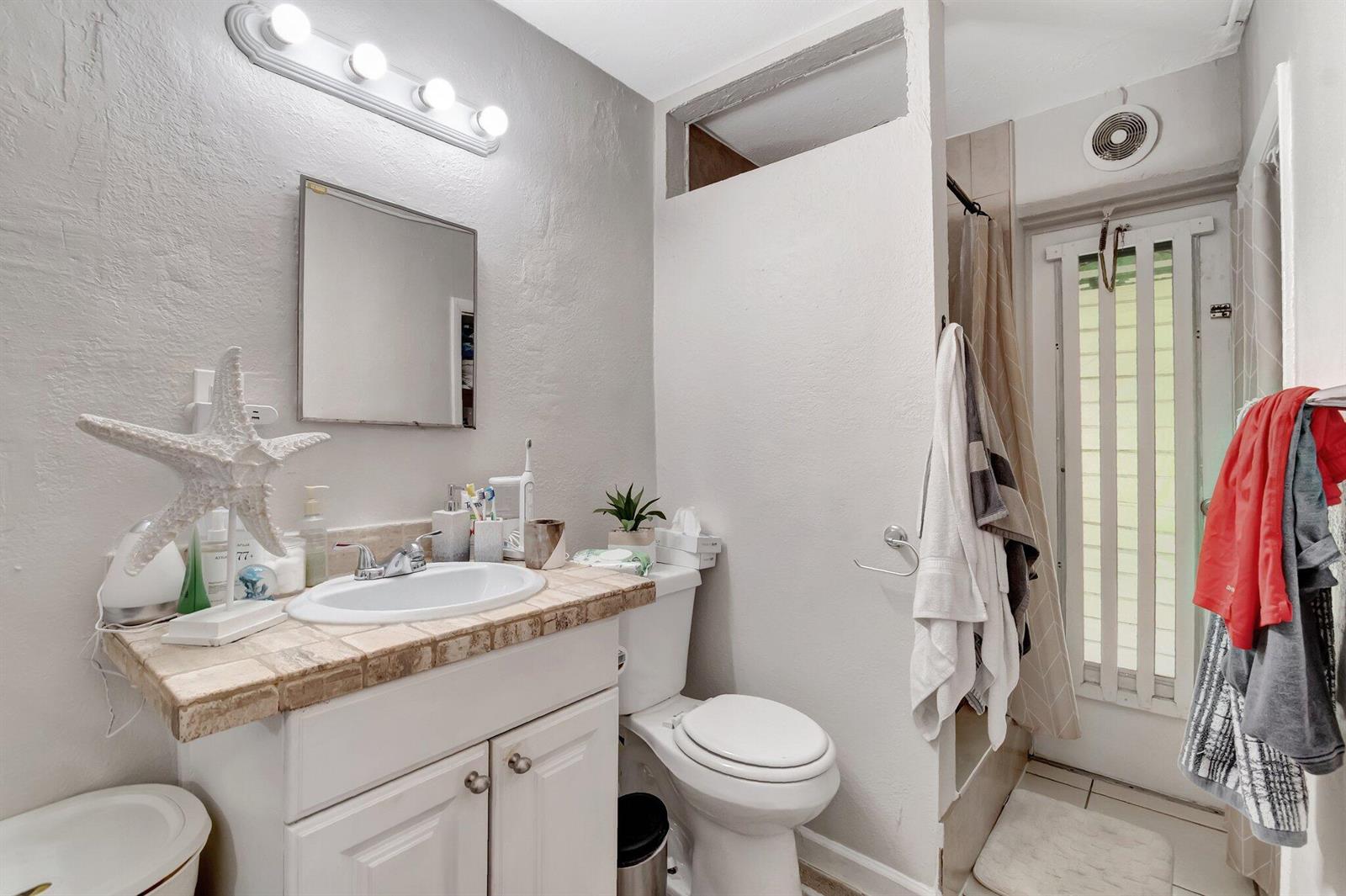 A  / 0  sq. ft. $ 2026-05-01 0 Photo