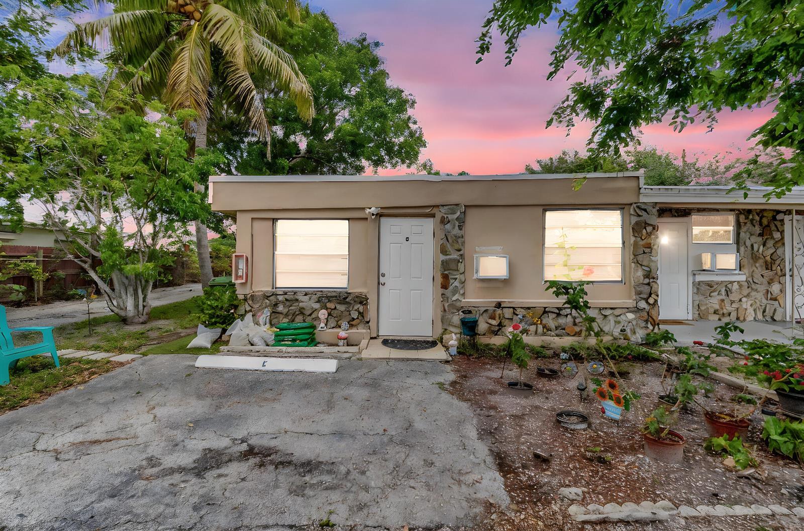 A  / 0  sq. ft. $ 2026-05-01 0 Photo