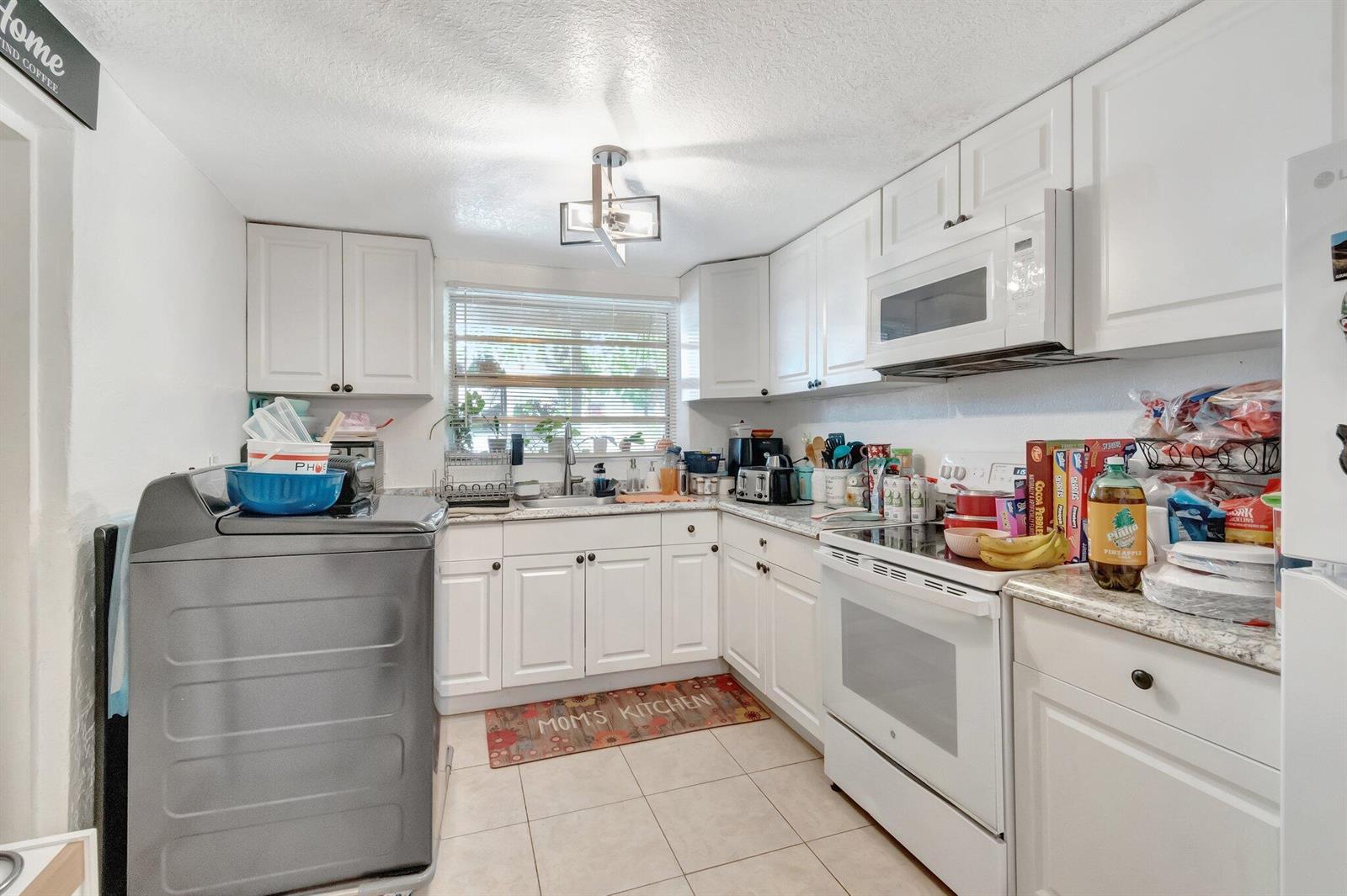 A  / 0  sq. ft. $ 2026-05-01 0 Photo