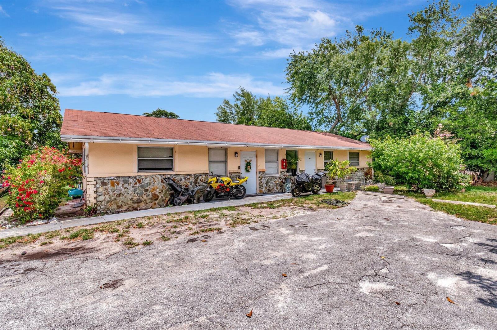 A  / 0  sq. ft. $ 2026-05-01 0 Photo