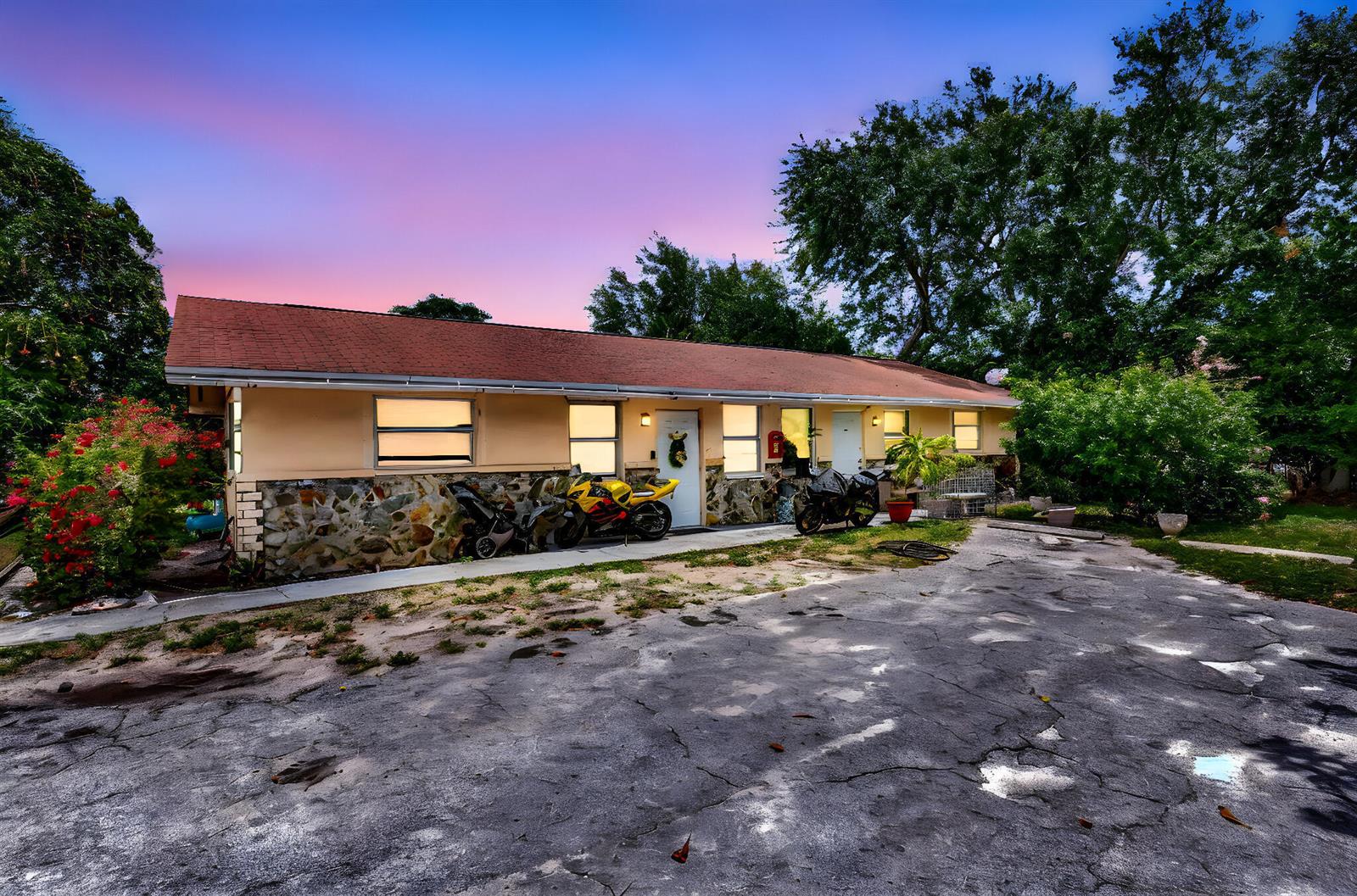 A  / 0  sq. ft. $ 2026-05-01 0 Photo