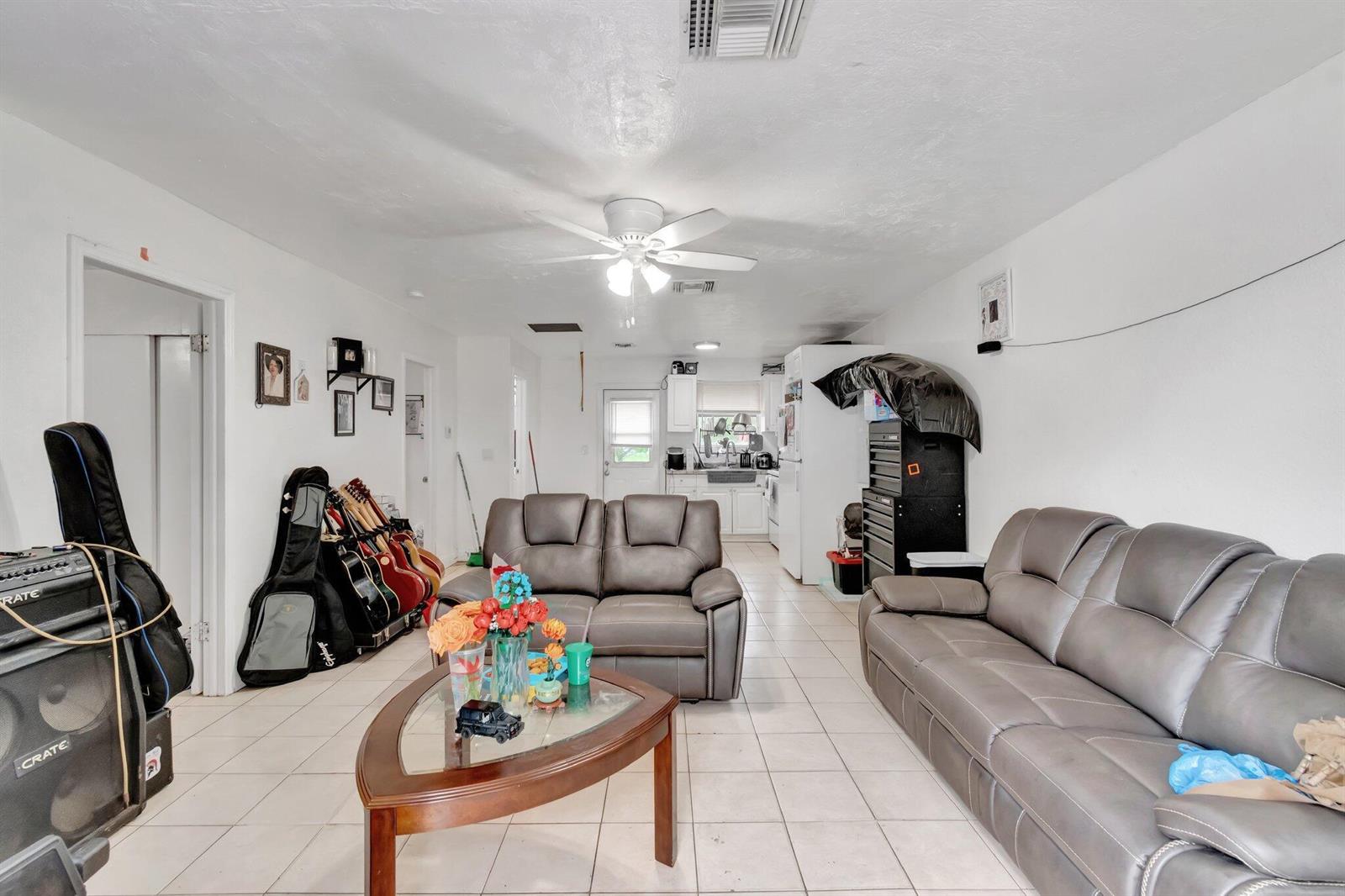 A  / 0  sq. ft. $ 2026-05-01 0 Photo