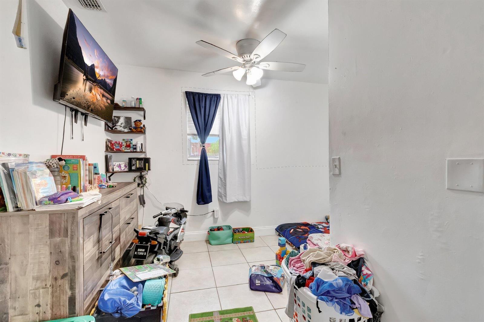 A  / 0  sq. ft. $ 2026-05-01 0 Photo