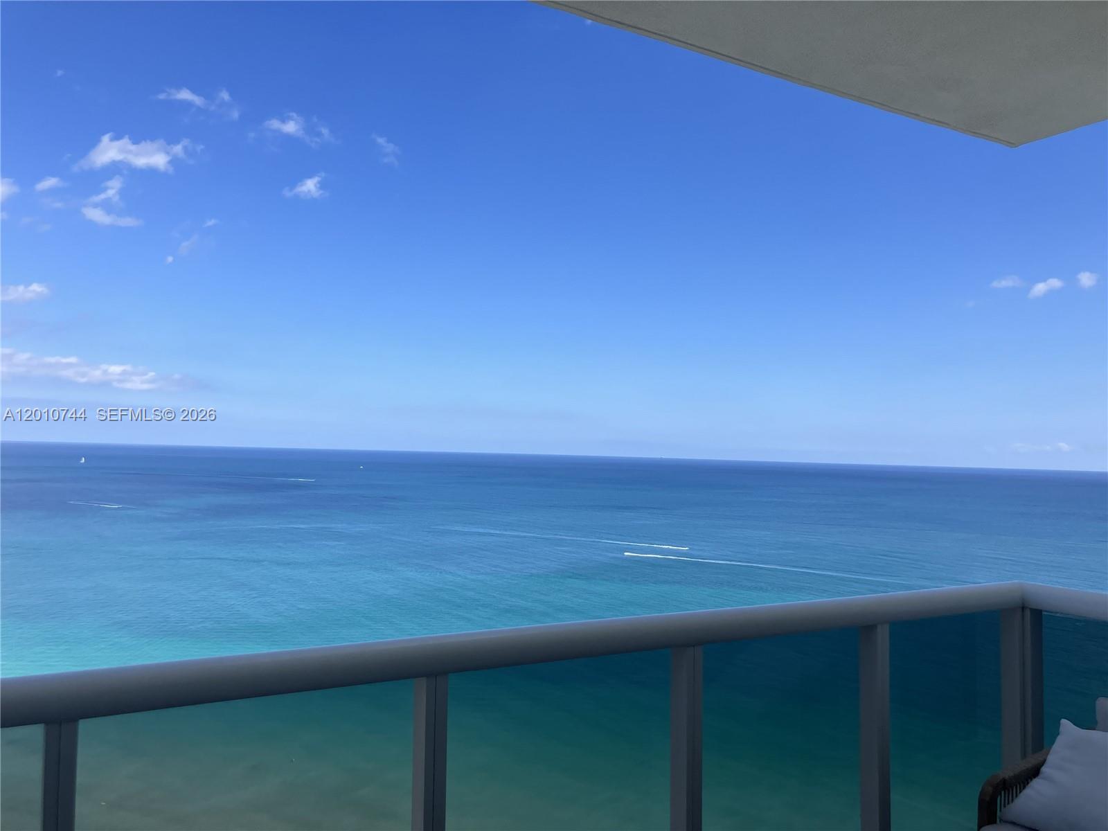 3708 2 / 3 1570 sq. ft. $ 2026-04-30 0 Photo