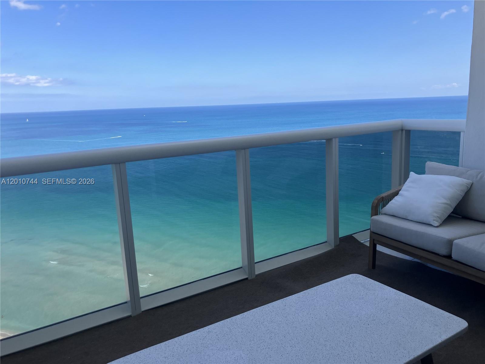 3708 2 / 3 1570 sq. ft. $ 2026-04-30 0 Photo