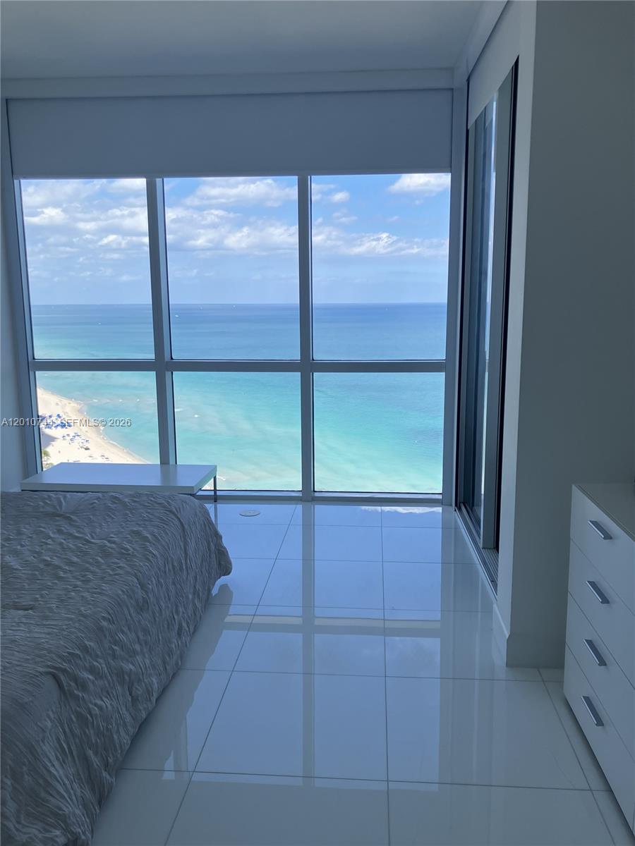 3708 2 / 3 1570 sq. ft. $ 2026-04-30 0 Photo