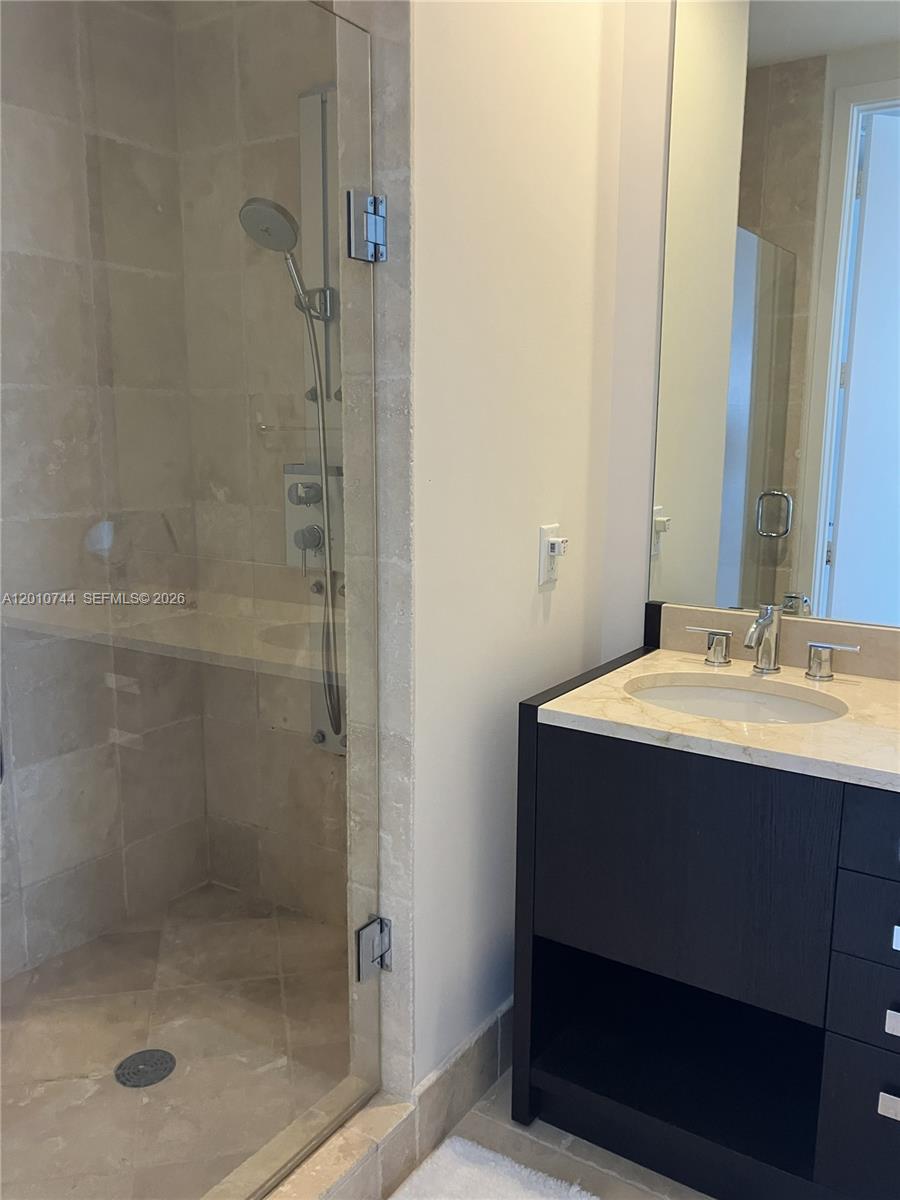3708 2 / 3 1570 sq. ft. $ 2026-04-30 0 Photo