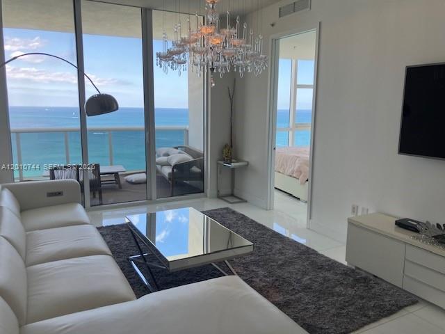 3708 2 / 3 1570 sq. ft. $ 2026-04-30 0 Photo