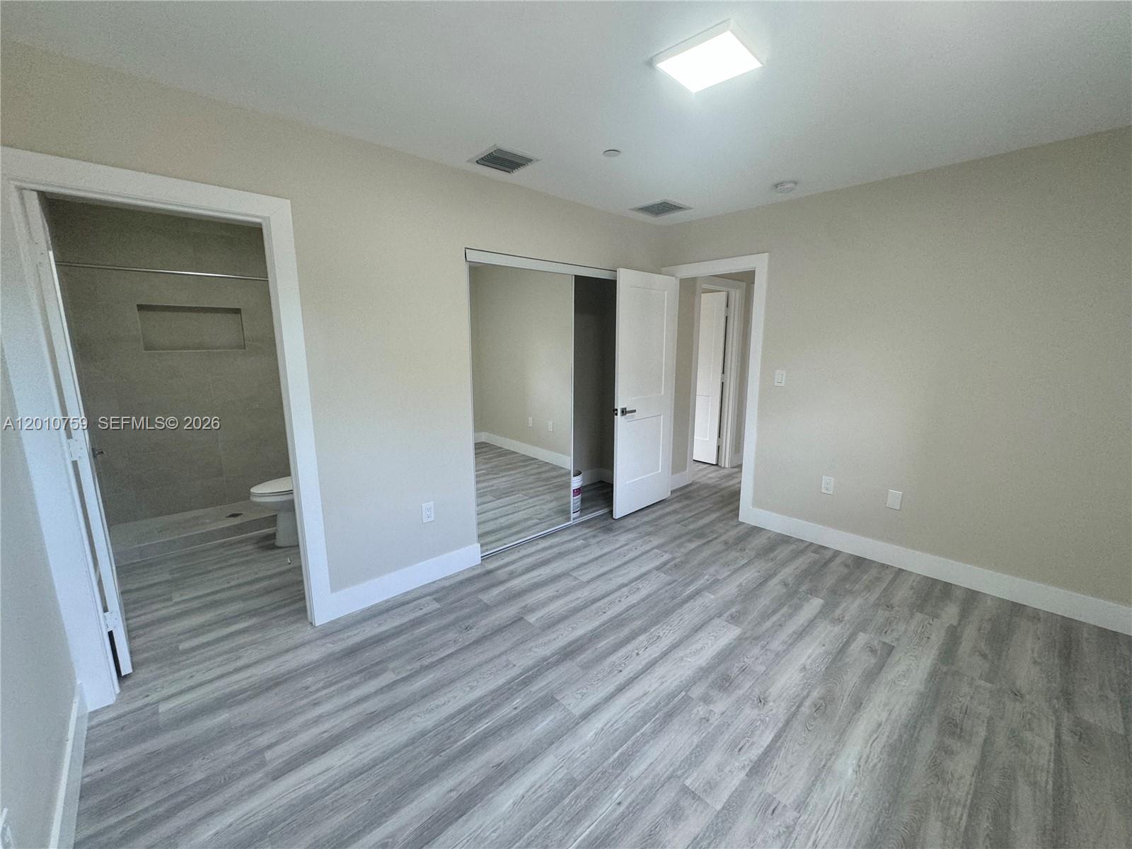 See details / 6756 sq. ft. $ 2026-04-30 0 Photo
