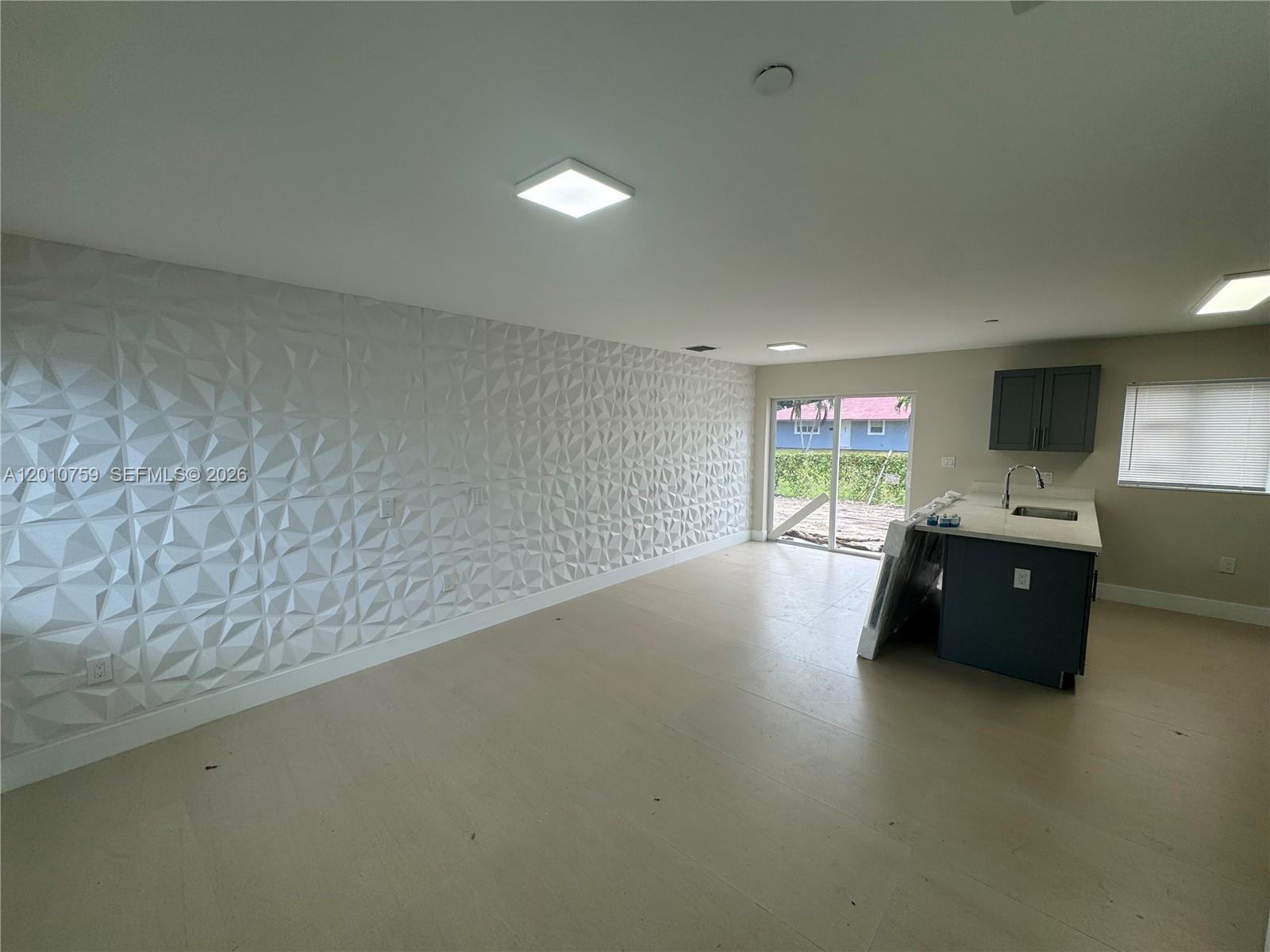 See details / 6756 sq. ft. $ 2026-04-30 0 Photo