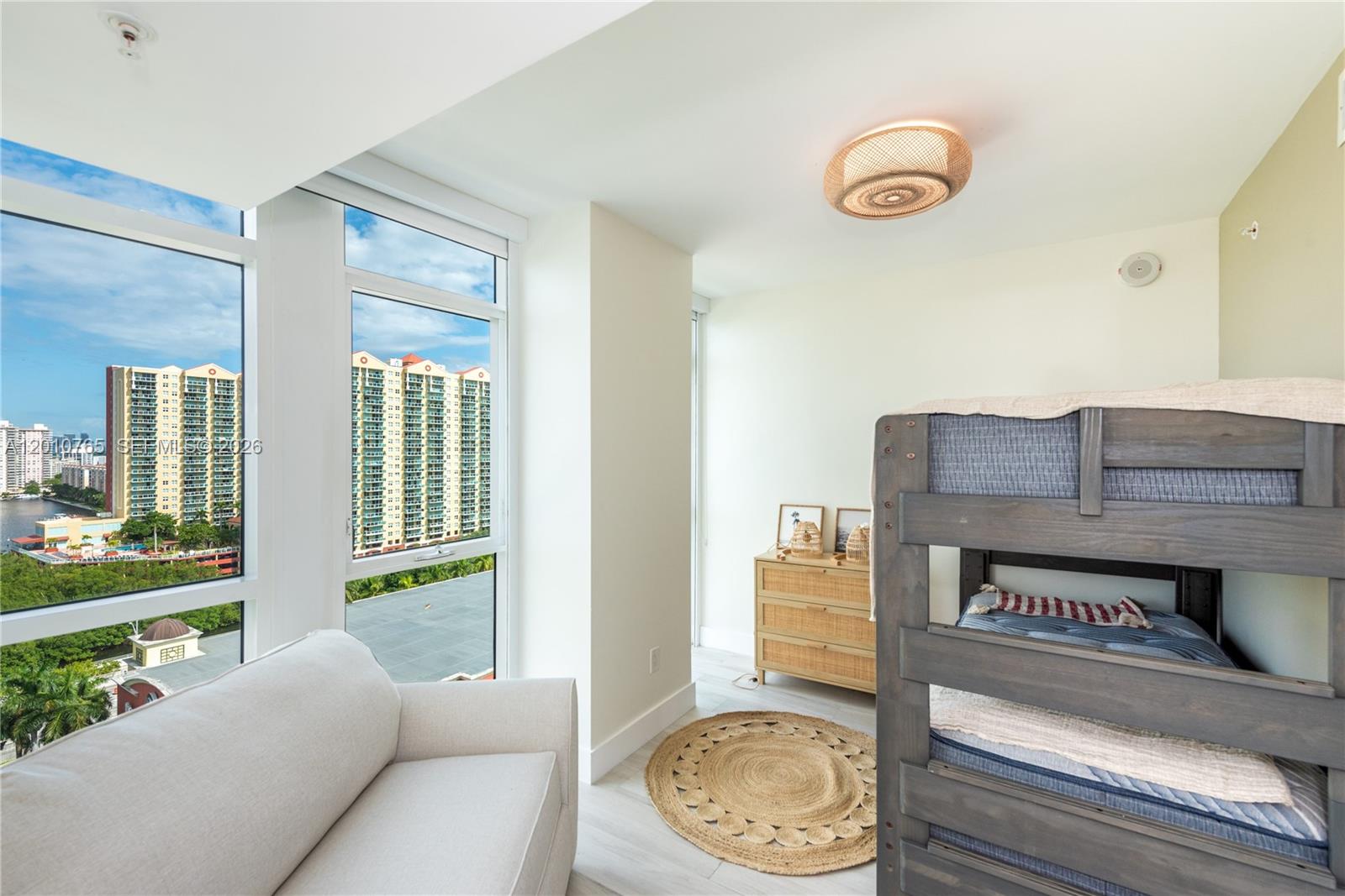 Photo of 400 Sunny Isles Blvd  #1518, Sunny Isles Beach, Florida, 33160 - 