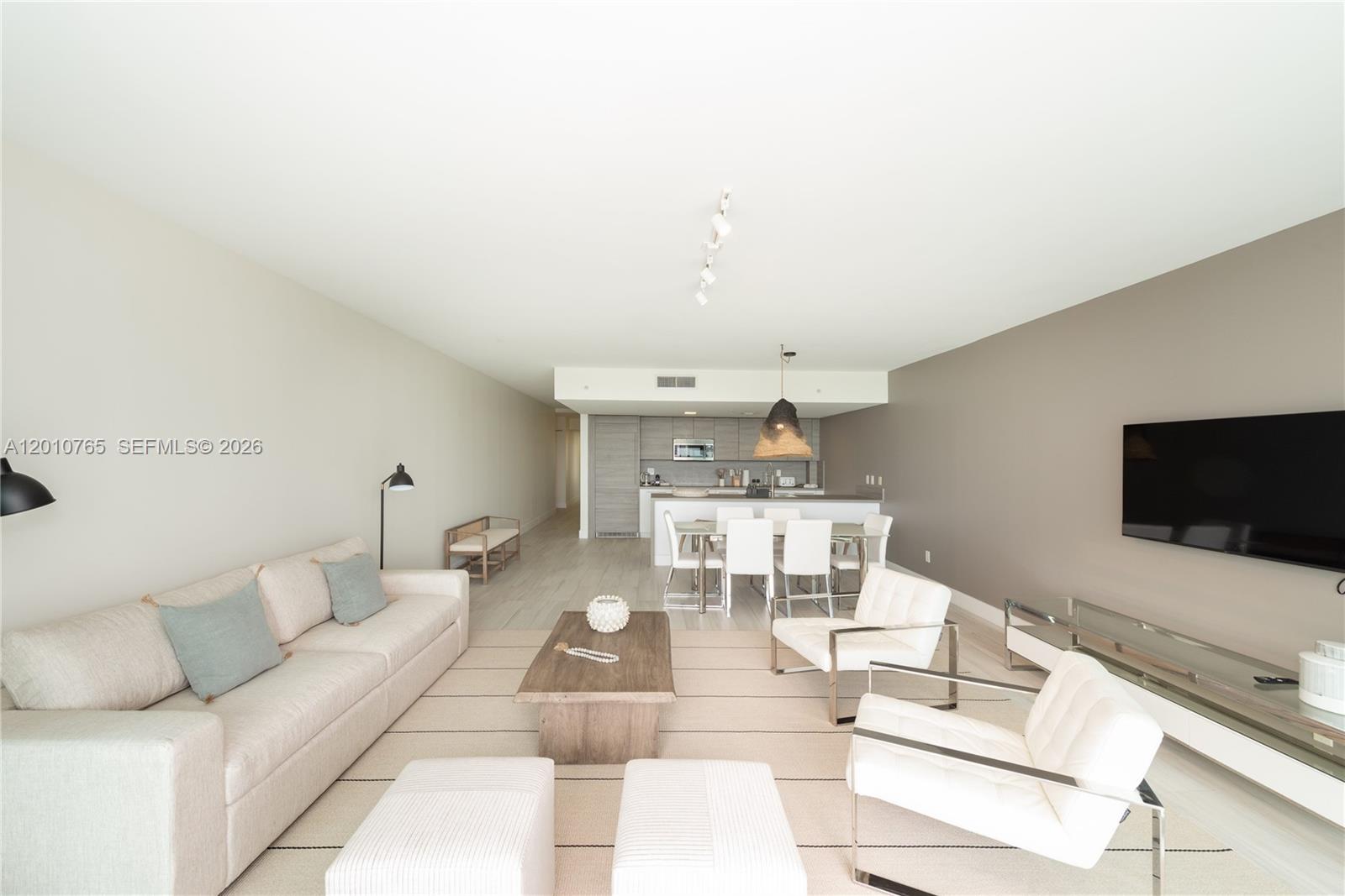 Photo of 400 Sunny Isles Blvd  #1518, Sunny Isles Beach, Florida, 33160 - 