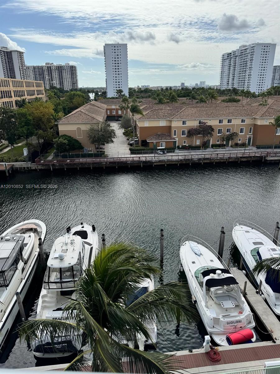 Photo of 2950 188th St  #406, Aventura, Florida, 33180 - 