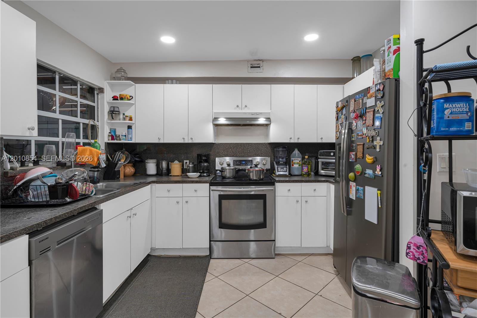 See details / 3156 sq. ft. $ 2026-04-30 0 Photo