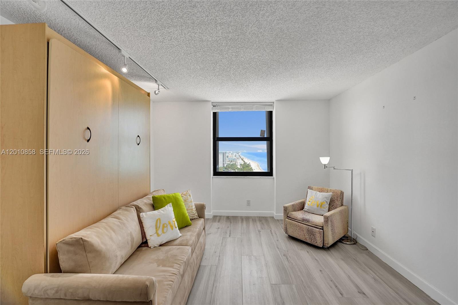 Photo of 2301 Ocean Dr  #2603, Hollywood, Florida, 33019 - 