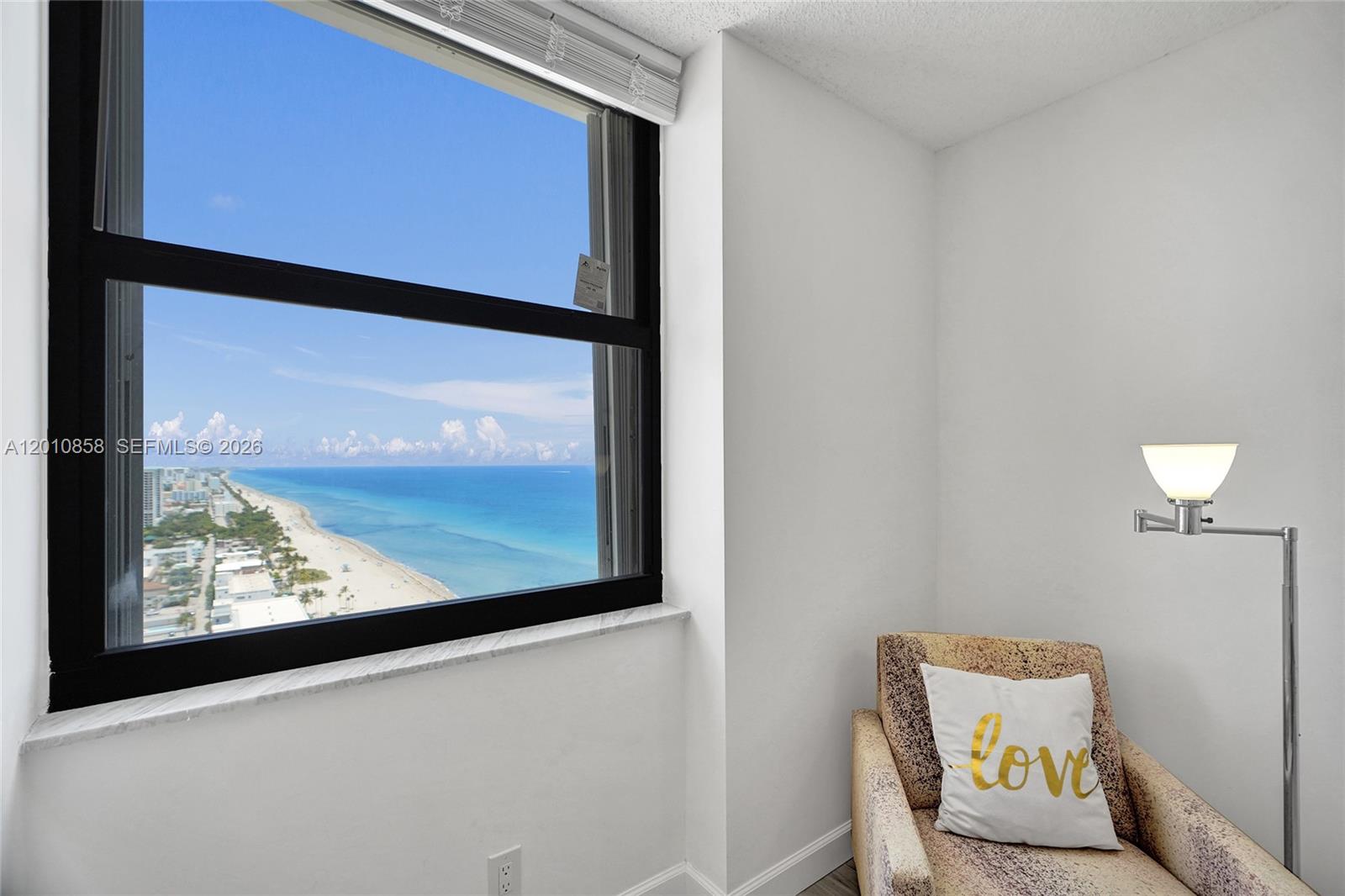 Photo of 2301 Ocean Dr  #2603, Hollywood, Florida, 33019 - 