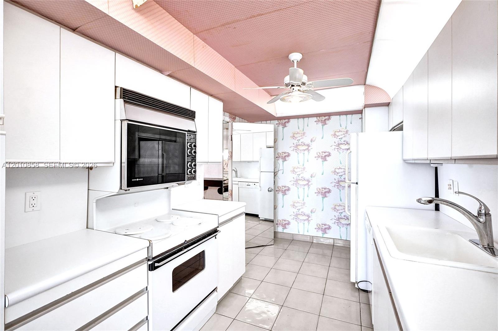 Photo of 2301 Ocean Dr  #2603, Hollywood, Florida, 33019 - 