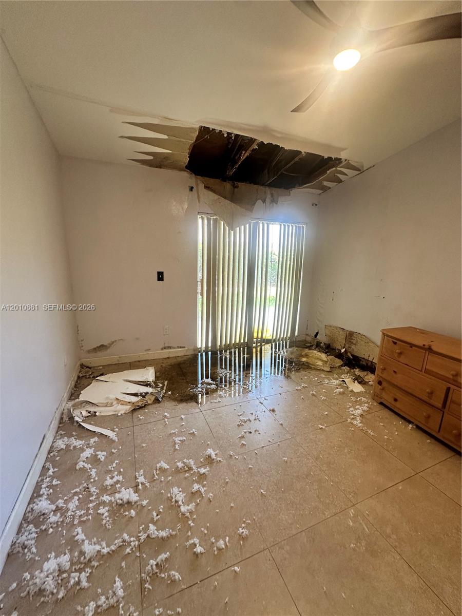 472 2 / 2 1057 sq. ft. $ 2026-04-30 0 Photo