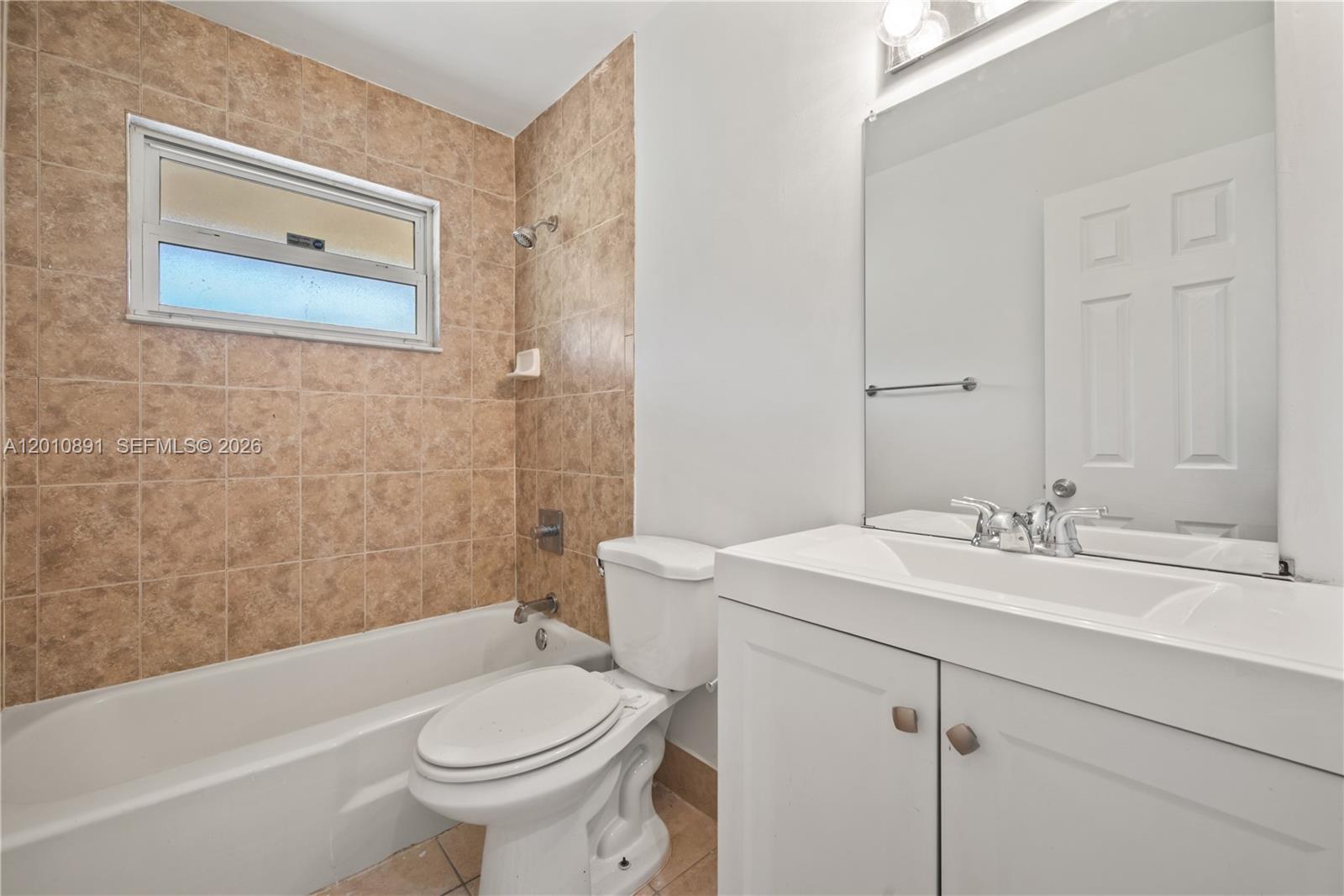   /  4855 sq. ft. $ 2026-04-30 0 Photo