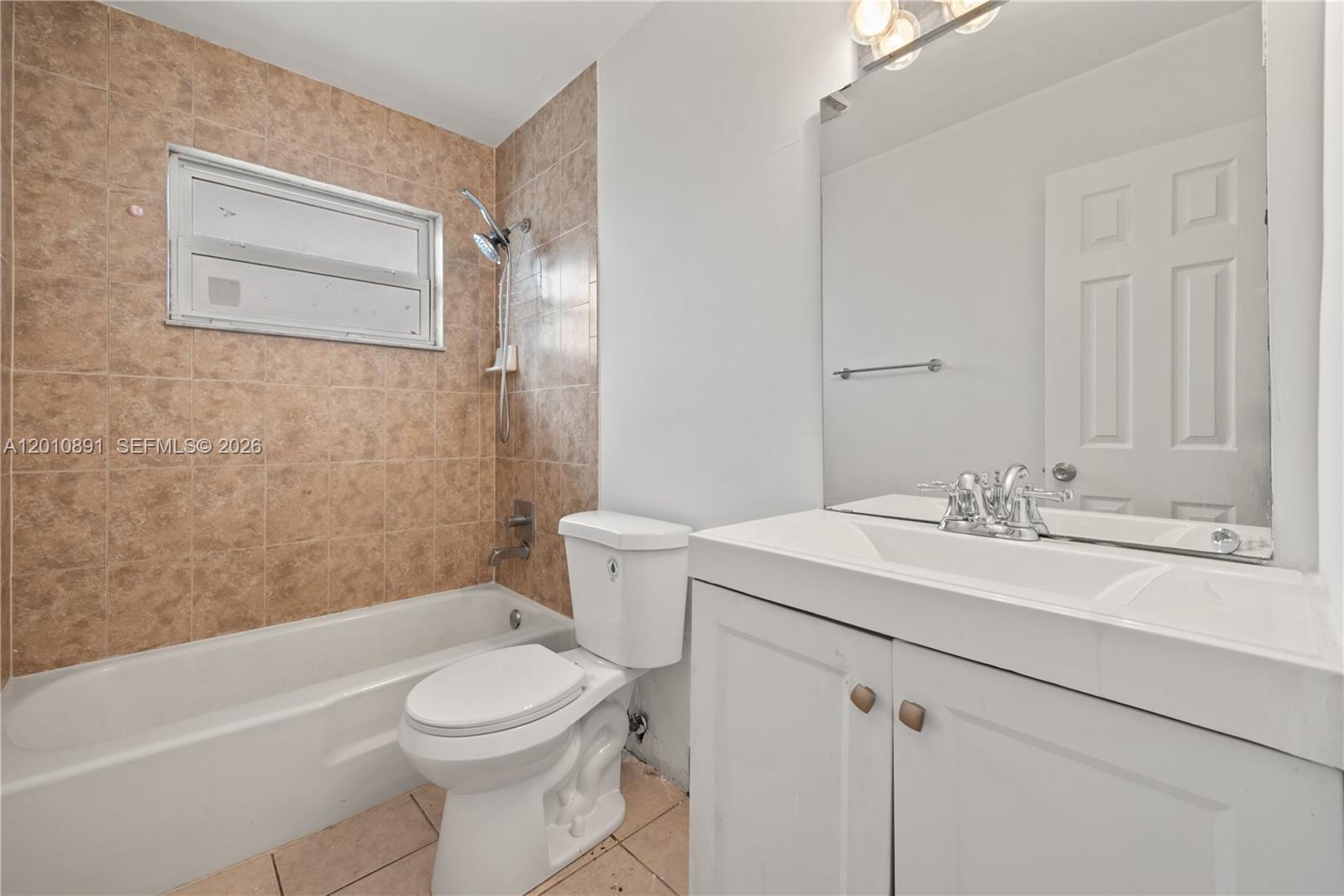   /  4855 sq. ft. $ 2026-04-30 0 Photo