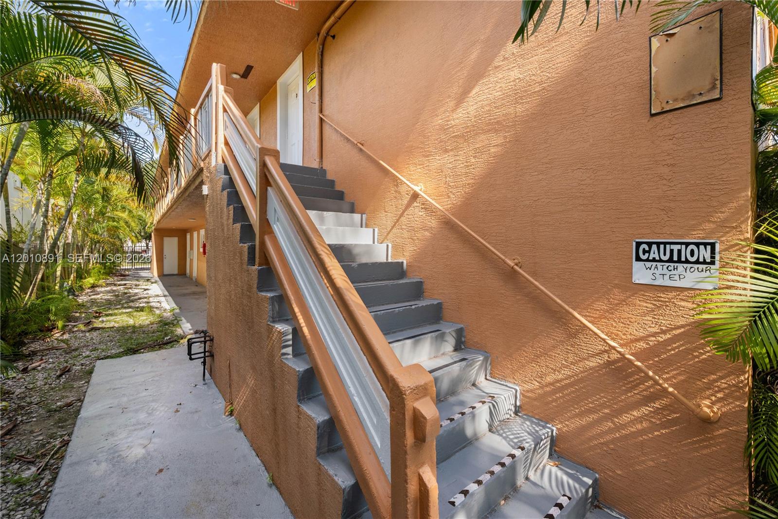   /  4855 sq. ft. $ 2026-04-30 0 Photo