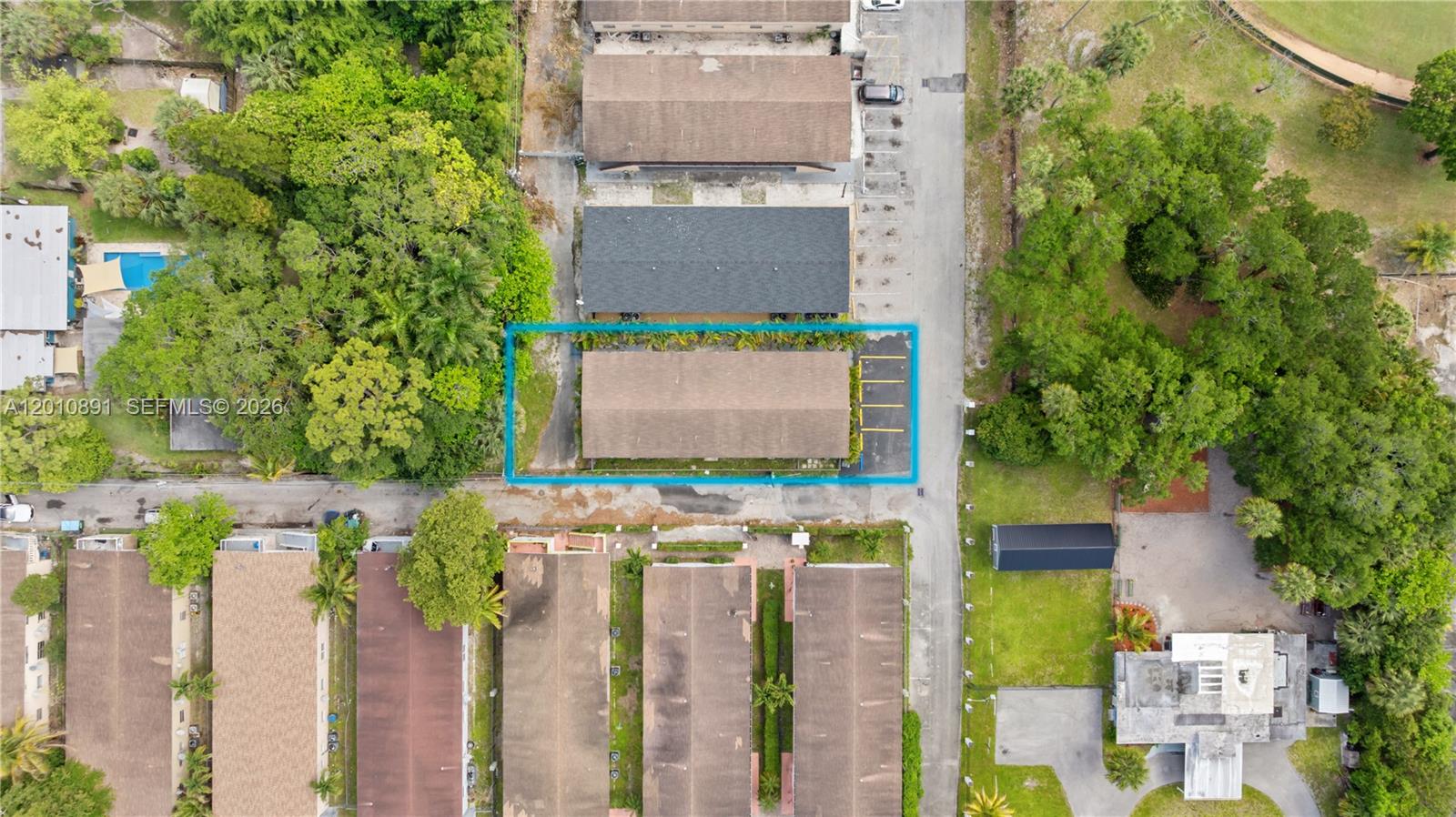   /  4855 sq. ft. $ 2026-04-30 0 Photo