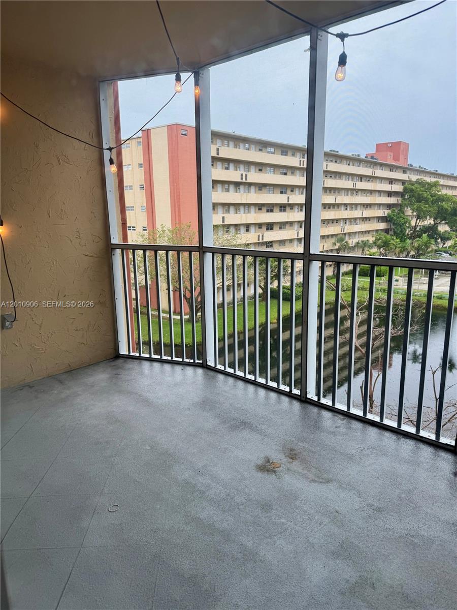 505-1 2 / 2 1036 sq. ft. $ 2026-05-22 0 Photo