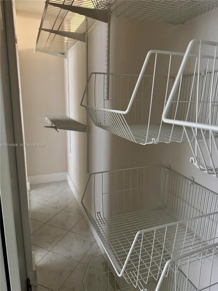 505-1 2 / 2 1036 sq. ft. $ 2026-05-22 0 Photo