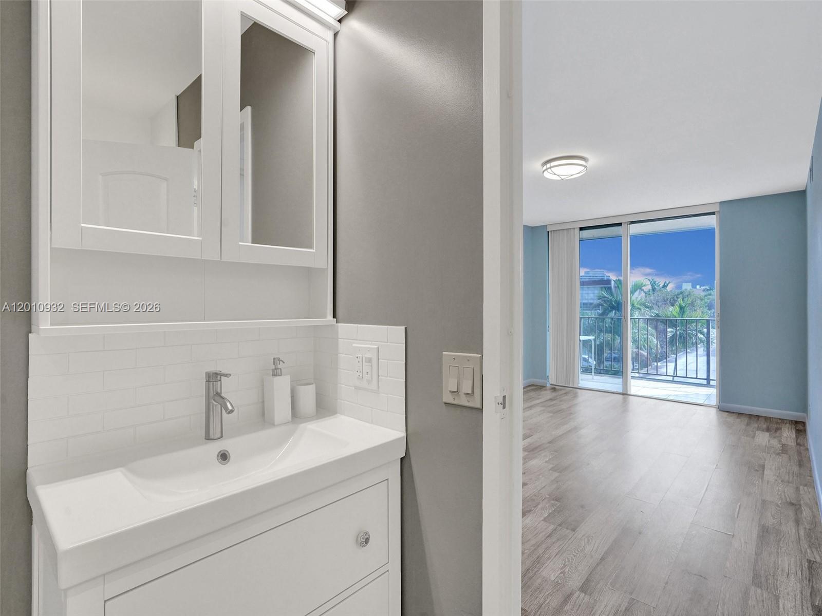 Photo of 2001 Atlantic Shores Blvd  #419, Hallandale Beach, Florida, 33009 - 