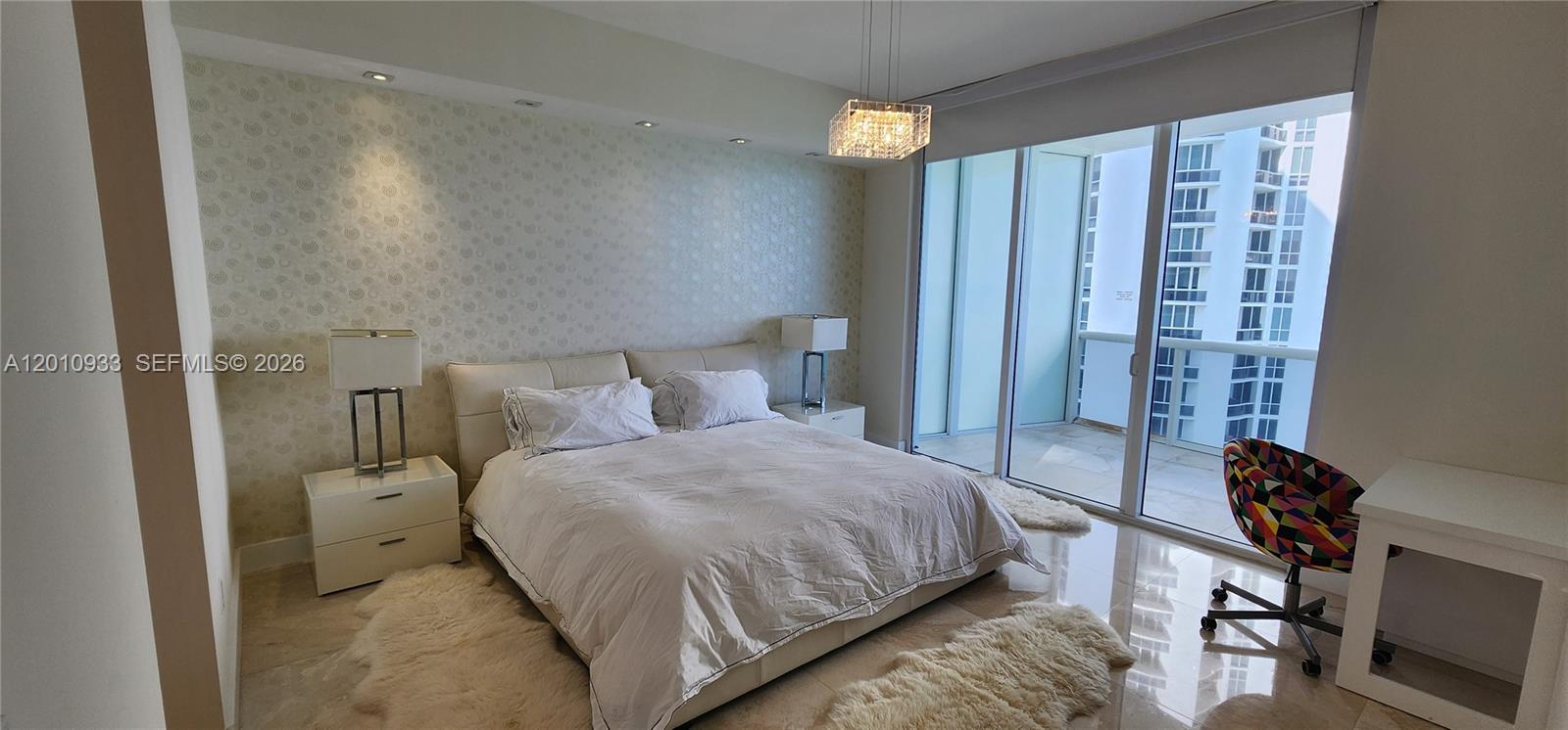 See details 2802 3 / 4 1974 sq. ft. $ 2026-04-30 0 Photo