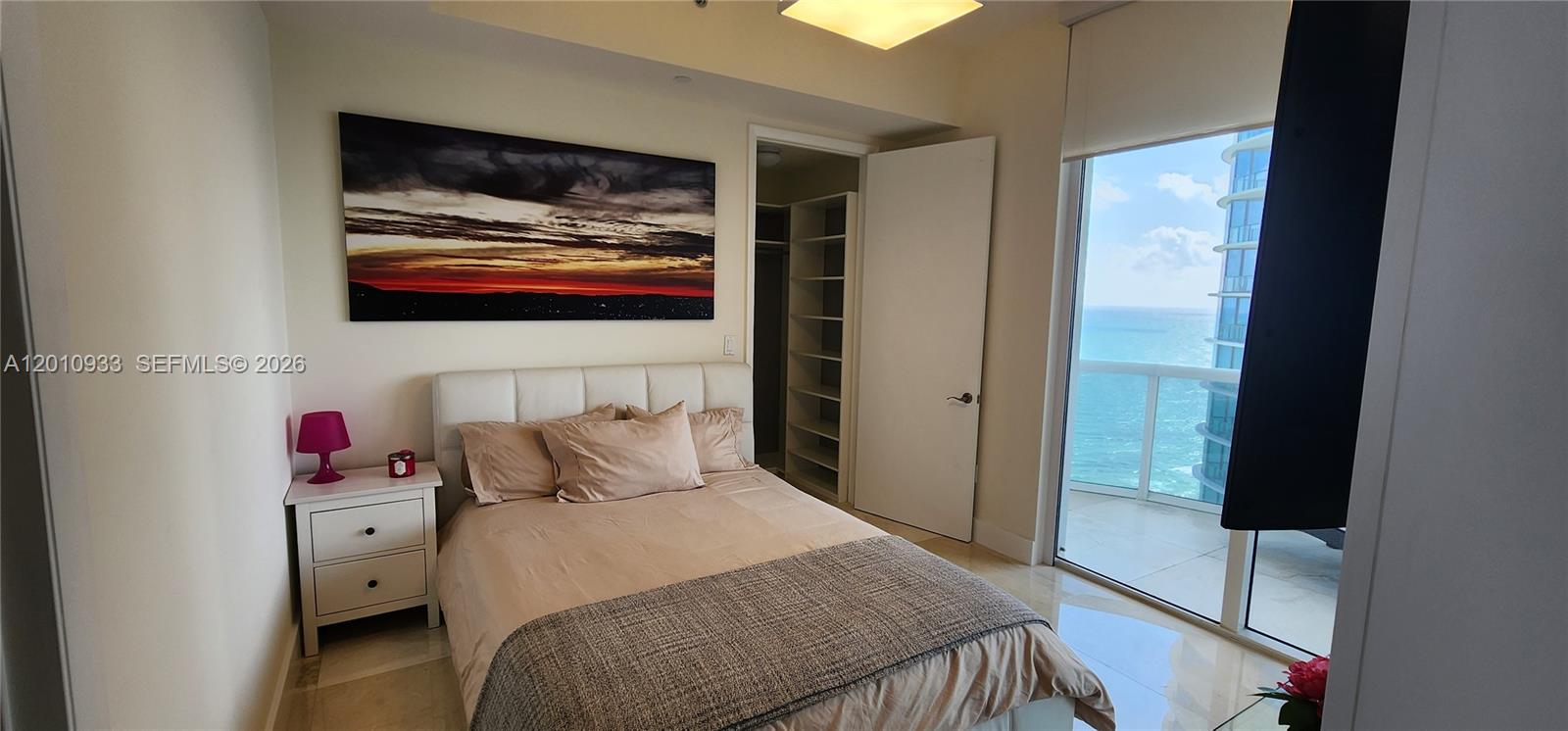 See details 2802 3 / 4 1974 sq. ft. $ 2026-04-30 0 Photo