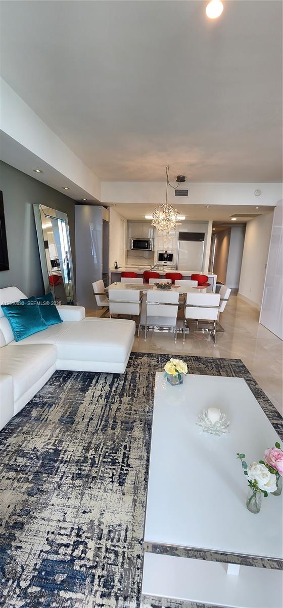See details 2802 3 / 4 1974 sq. ft. $ 2026-04-30 0 Photo