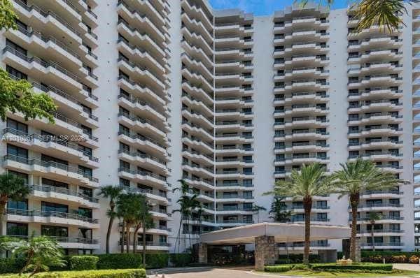 Photo of 3300 191st St  #1011, Aventura, Florida, 33180 - 