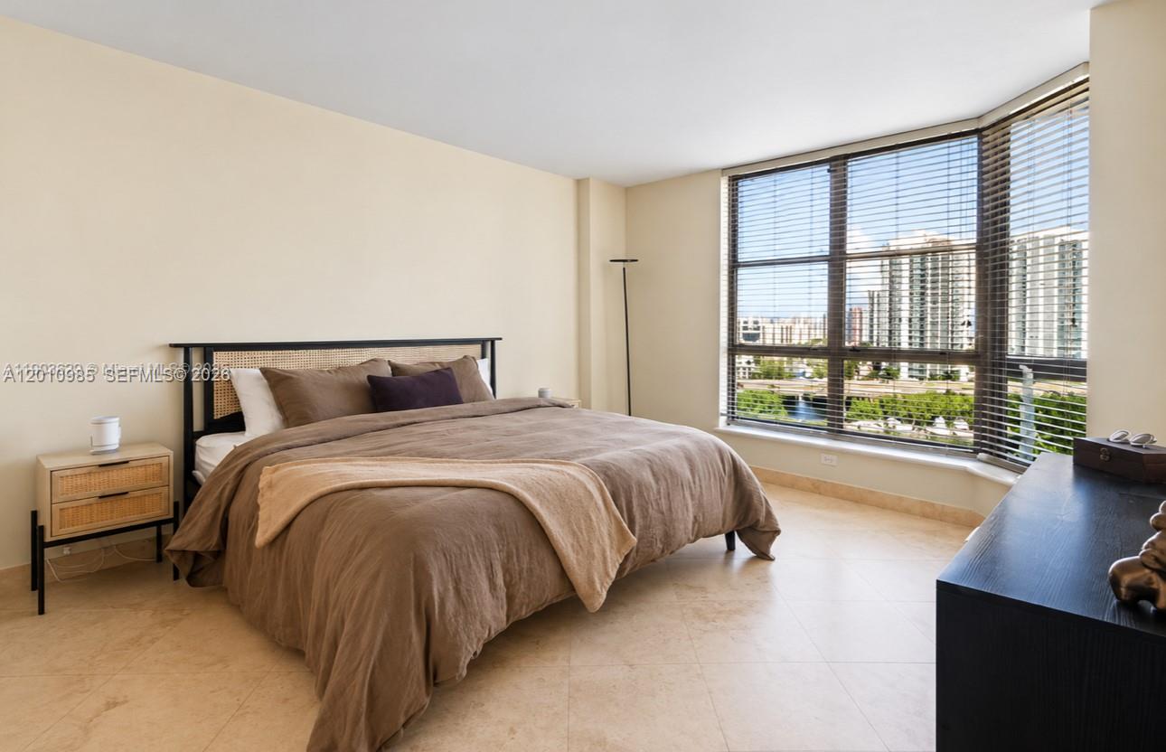 Photo of 3600 Mystic Pointe Dr  #1209, Aventura, Florida, 33180 - 